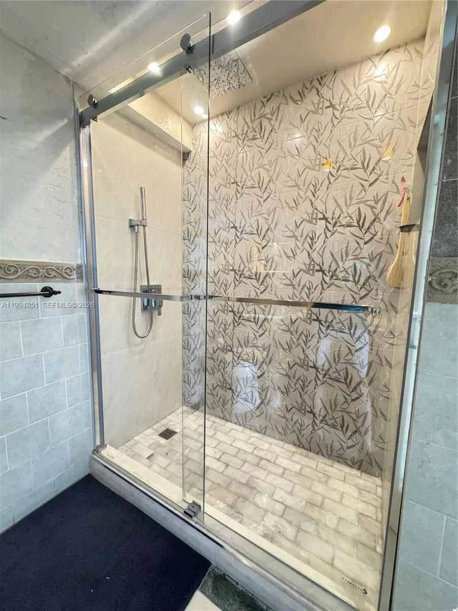 2055 Sw 122nd Ave 403, Miami, Florida 33175, Miami, Florida 33175, 2 Bedrooms Bedrooms, ,2 BathroomsBathrooms,Residential,For Sale,2055 Sw 122nd Ave 403, Miami, Florida 33175,A11994851