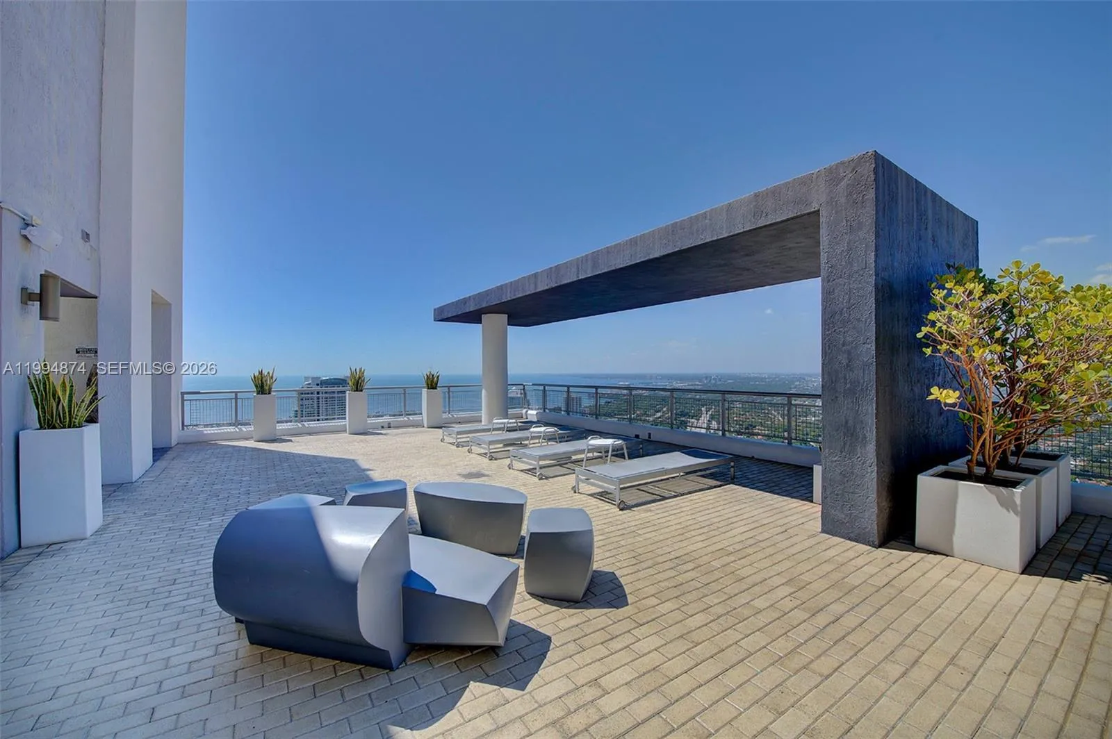 60 Sw 13th St 2820, Miami, Florida 33130, Miami, Florida 33130, 1 Bedroom Bedrooms, ,1 BathroomBathrooms,Residential Lease,For Rent,60 Sw 13th St 2820, Miami, Florida 33130,A11994874