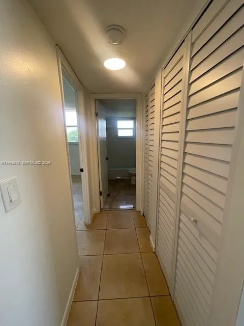1830 Dixieanna St 606, Hollywood, Florida 33020, Hollywood, Florida 33020, 2 Bedrooms Bedrooms, ,2 BathroomsBathrooms,Residential Lease,For Rent,1830 Dixieanna St 606, Hollywood, Florida 33020,A11994878
