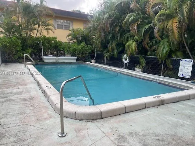 1830 Dixieanna St 606, Hollywood, Florida 33020, Hollywood, Florida 33020, 2 Bedrooms Bedrooms, ,2 BathroomsBathrooms,Residential Lease,For Rent,1830 Dixieanna St 606, Hollywood, Florida 33020,A11994878