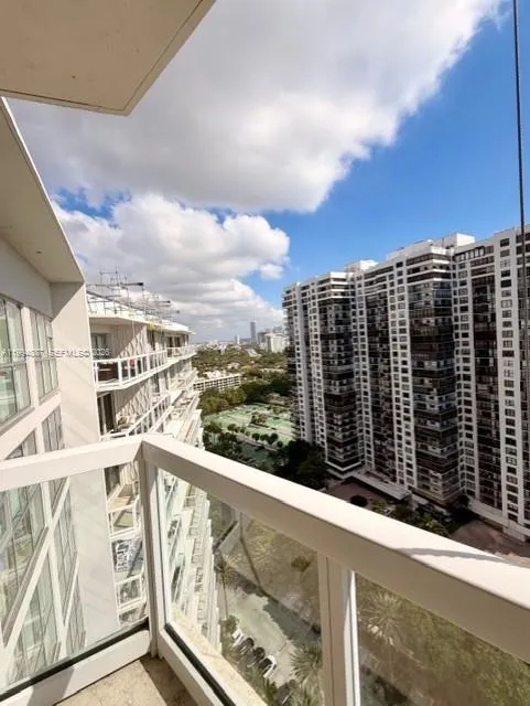 2451 Brickell Ave Phf, Miami, Florida 33129, Miami, Florida 33129, 1 Bedroom Bedrooms, ,1 BathroomBathrooms,Residential Lease,For Rent,2451 Brickell Ave Phf, Miami, Florida 33129,A11994887