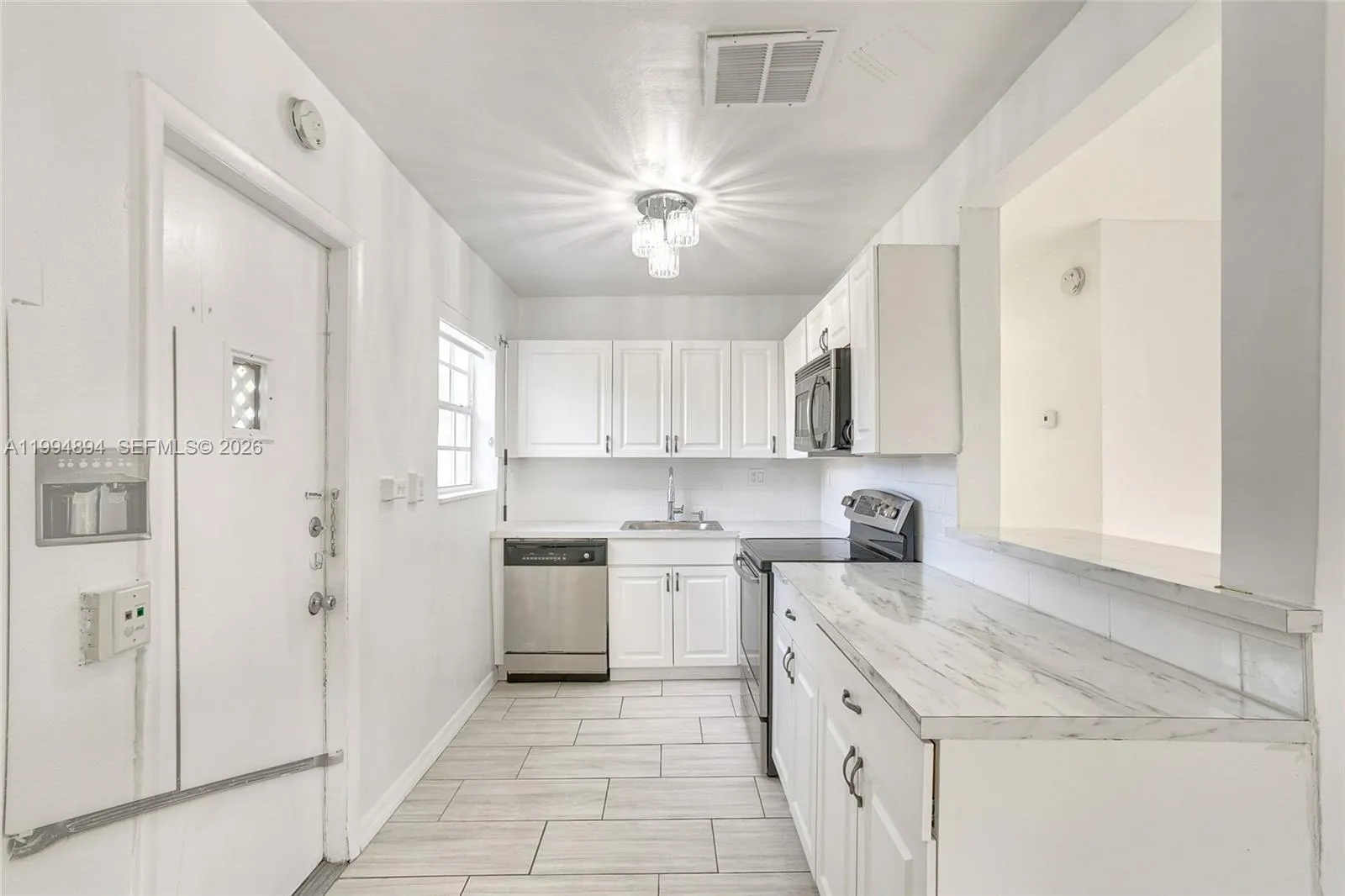 5401 Sw 97th Ct, Miami, Florida 33165, Miami, Florida 33165, 3 Bedrooms Bedrooms, ,1 BathroomBathrooms,Residential Lease,For Rent,5401 Sw 97th Ct, Miami, Florida 33165,A11994894