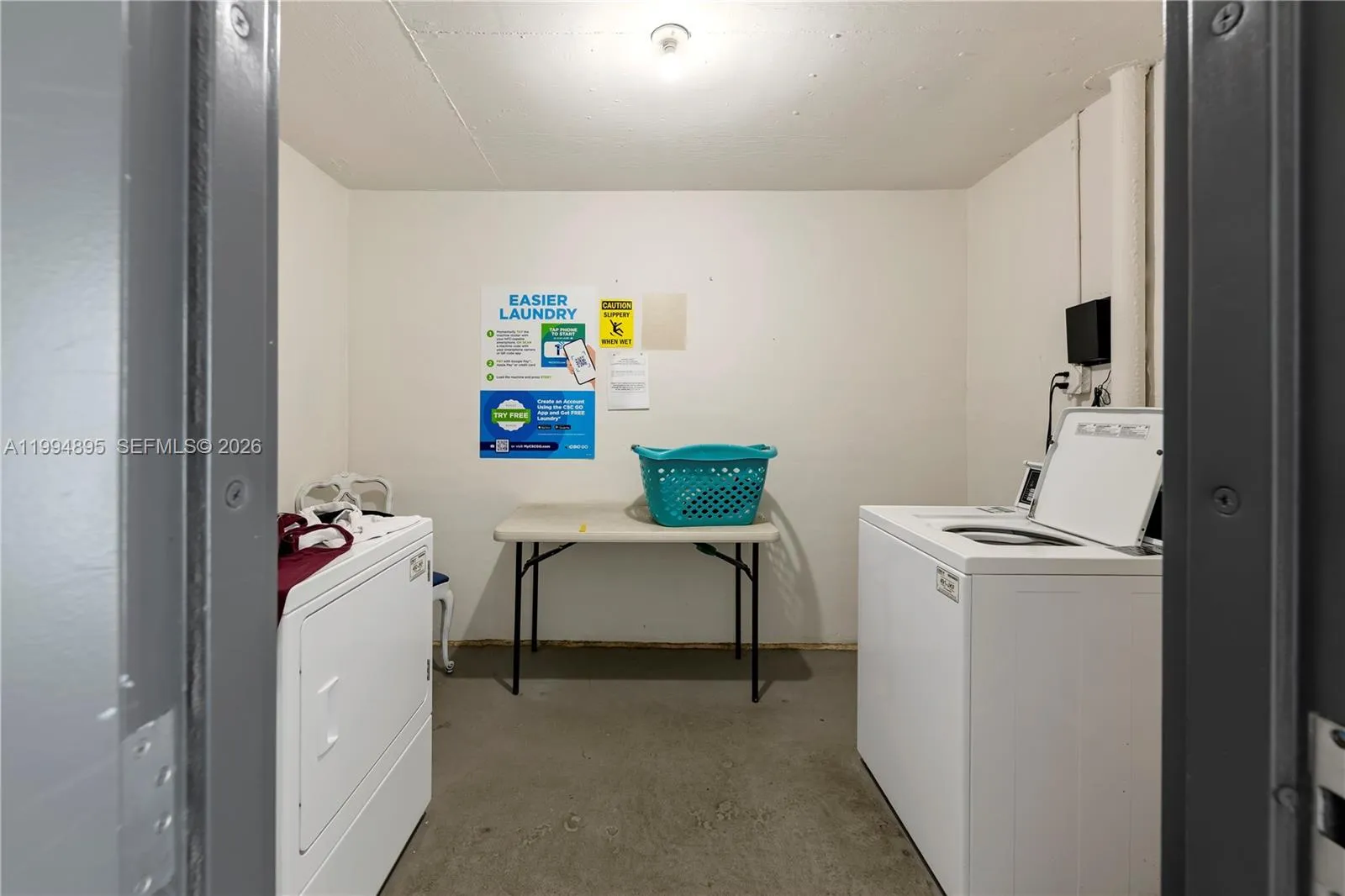 4025 N Federal Hwy 226c, Oakland Park, Florida 333, Oakland Park, Florida 33308, 2 Bedrooms Bedrooms, ,2 BathroomsBathrooms,Residential,For Sale,4025 N Federal Hwy 226c, Oakland Park, Florida 333,A11994895