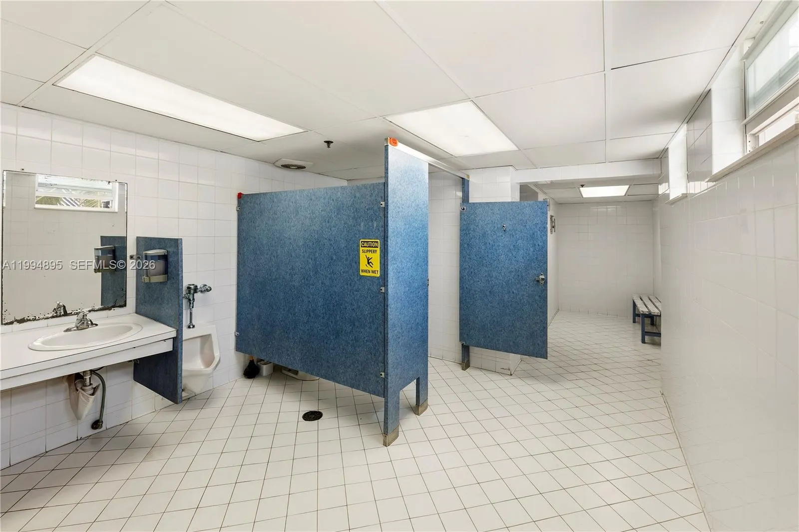 4025 N Federal Hwy 226c, Oakland Park, Florida 333, Oakland Park, Florida 33308, 2 Bedrooms Bedrooms, ,2 BathroomsBathrooms,Residential,For Sale,4025 N Federal Hwy 226c, Oakland Park, Florida 333,A11994895