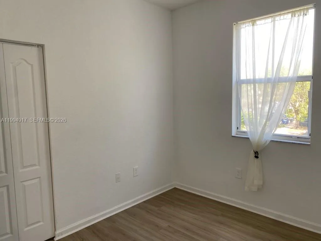 3760 Ne 9th Ct, Homestead, Florida 33033, Homestead, Florida 33033, 5 Bedrooms Bedrooms, ,3 BathroomsBathrooms,Residential Lease,For Rent,3760 Ne 9th Ct, Homestead, Florida 33033,A11994917