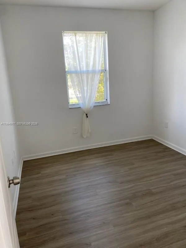 3760 Ne 9th Ct, Homestead, Florida 33033, Homestead, Florida 33033, 5 Bedrooms Bedrooms, ,3 BathroomsBathrooms,Residential Lease,For Rent,3760 Ne 9th Ct, Homestead, Florida 33033,A11994917