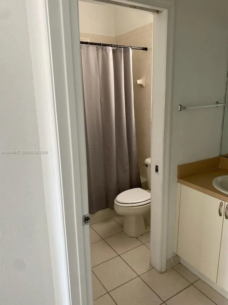 3760 Ne 9th Ct, Homestead, Florida 33033, Homestead, Florida 33033, 5 Bedrooms Bedrooms, ,3 BathroomsBathrooms,Residential Lease,For Rent,3760 Ne 9th Ct, Homestead, Florida 33033,A11994917