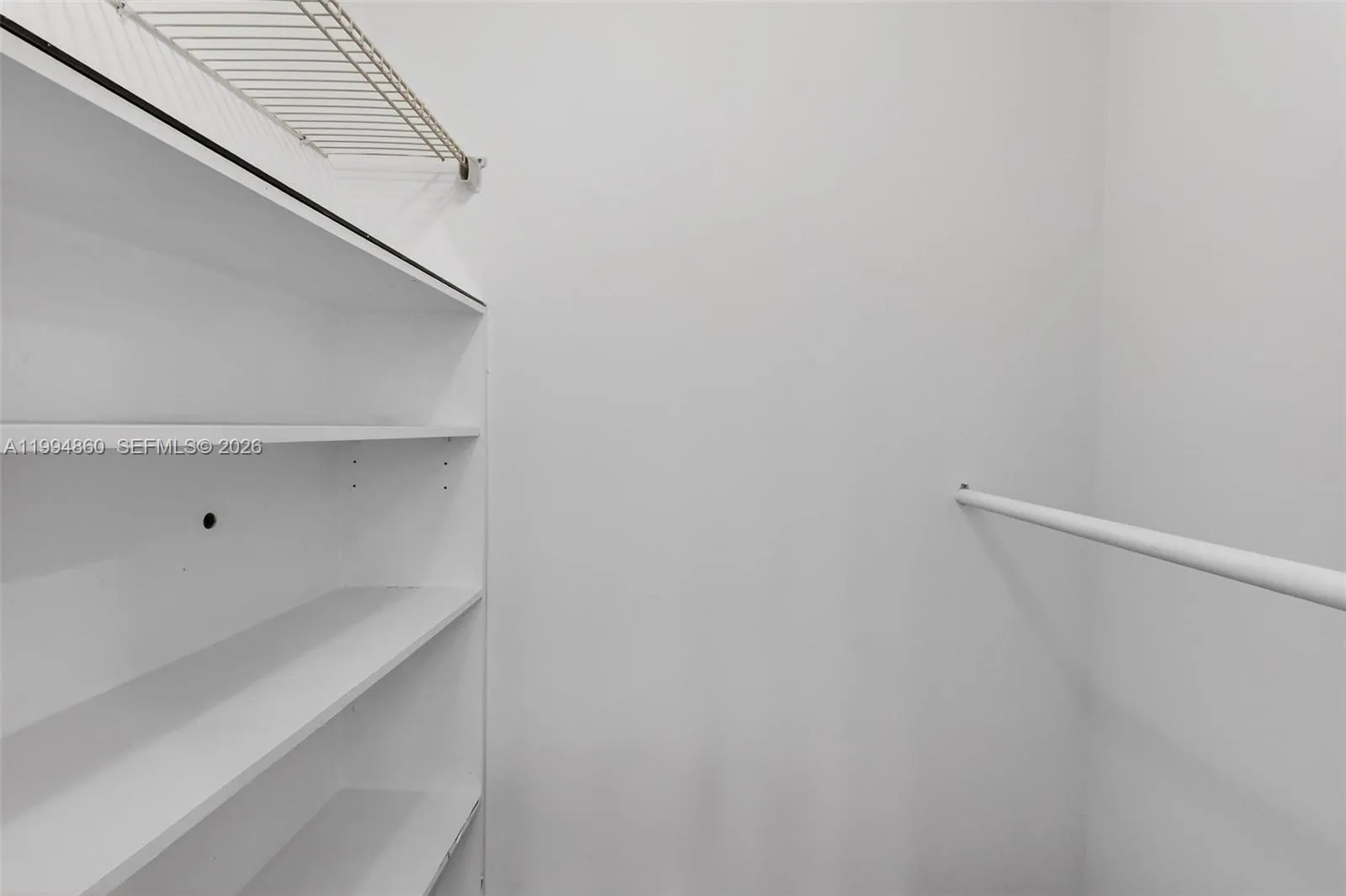 1400 Saint Charles Pl 222, Pembroke Pines, Florida, Pembroke Pines, Florida 33026, 1 Bedroom Bedrooms, ,1 BathroomBathrooms,Residential,For Sale,1400 Saint Charles Pl 222, Pembroke Pines, Florida,A11994860