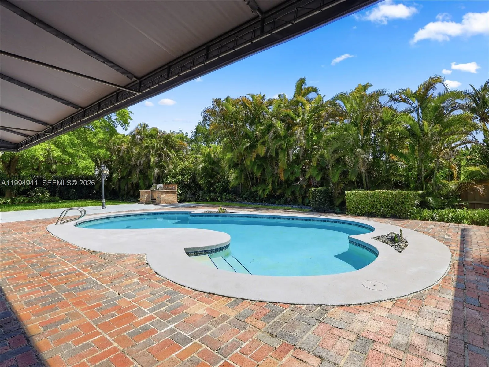8500 Sw 70th St, Miami, Florida 33143, Miami, Florida 33143, 5 Bedrooms Bedrooms, ,4 BathroomsBathrooms,Residential,For Sale,8500 Sw 70th St, Miami, Florida 33143,A11994941