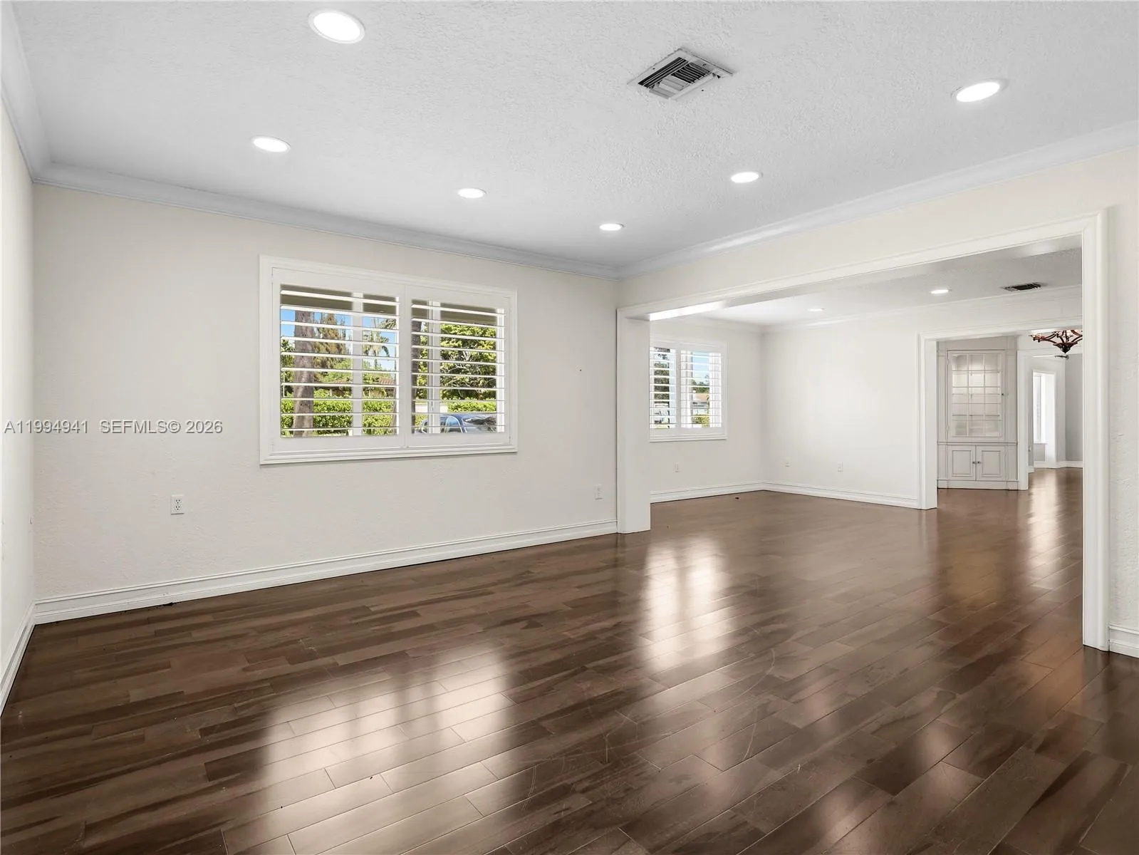 8500 Sw 70th St, Miami, Florida 33143, Miami, Florida 33143, 5 Bedrooms Bedrooms, ,4 BathroomsBathrooms,Residential,For Sale,8500 Sw 70th St, Miami, Florida 33143,A11994941