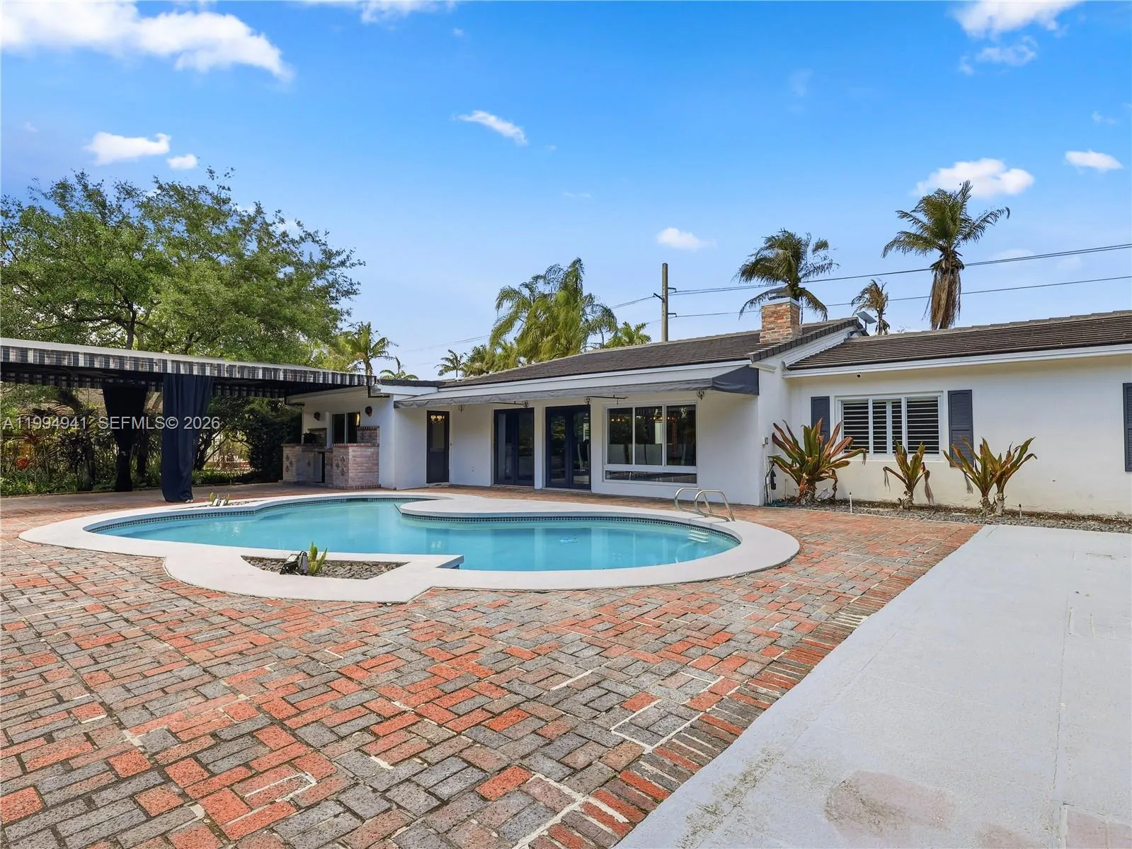 8500 Sw 70th St, Miami, Florida 33143, Miami, Florida 33143, 5 Bedrooms Bedrooms, ,4 BathroomsBathrooms,Residential,For Sale,8500 Sw 70th St, Miami, Florida 33143,A11994941