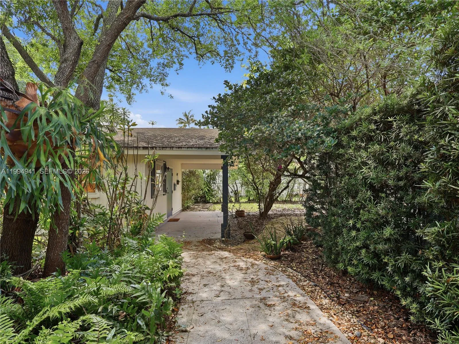 8500 Sw 70th St, Miami, Florida 33143, Miami, Florida 33143, 5 Bedrooms Bedrooms, ,4 BathroomsBathrooms,Residential,For Sale,8500 Sw 70th St, Miami, Florida 33143,A11994941