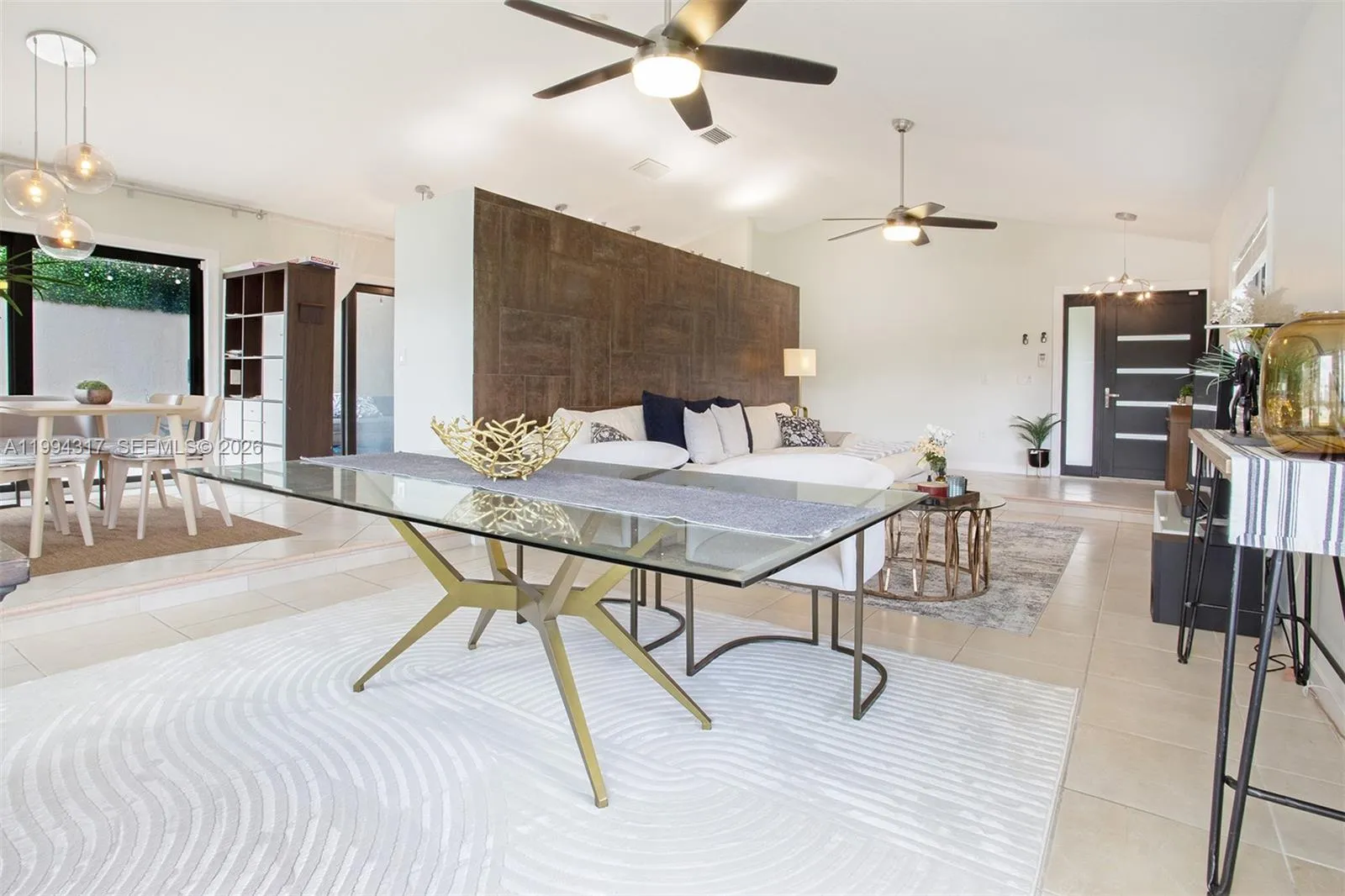 524 Village Lake Dr 524, Weston, Florida 33326, Weston, Florida 33326, 3 Bedrooms Bedrooms, ,2 BathroomsBathrooms,Residential Lease,For Rent,524 Village Lake Dr 524, Weston, Florida 33326,A11994317