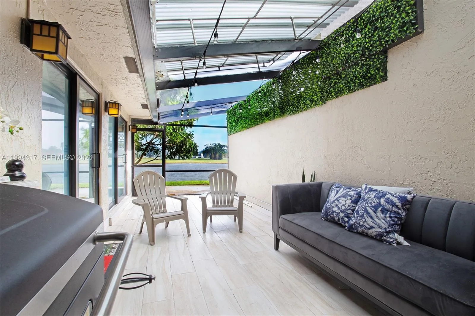 524 Village Lake Dr 524, Weston, Florida 33326, Weston, Florida 33326, 3 Bedrooms Bedrooms, ,2 BathroomsBathrooms,Residential Lease,For Rent,524 Village Lake Dr 524, Weston, Florida 33326,A11994317