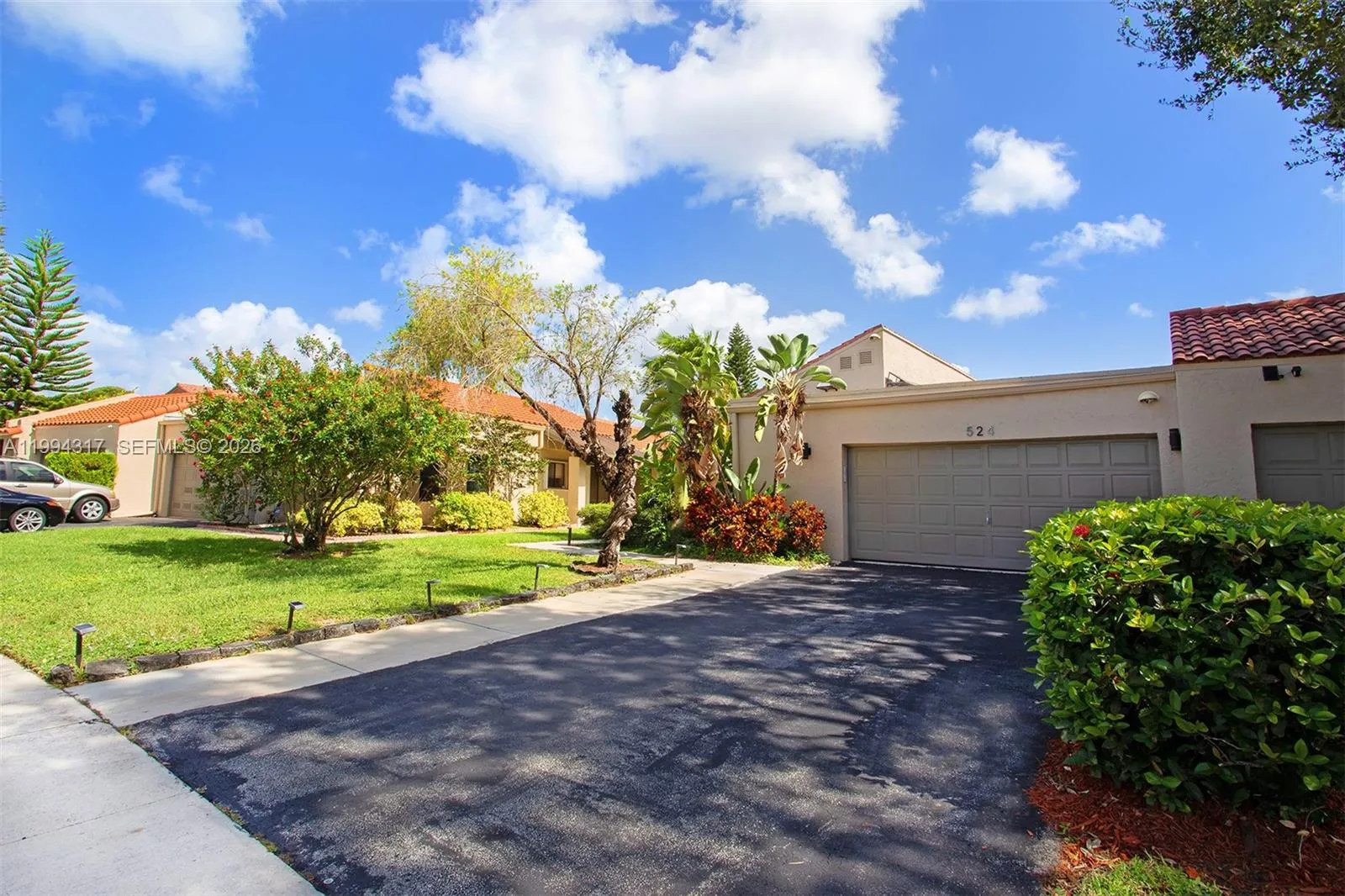 524 Village Lake Dr 524, Weston, Florida 33326, Weston, Florida 33326, 3 Bedrooms Bedrooms, ,2 BathroomsBathrooms,Residential Lease,For Rent,524 Village Lake Dr 524, Weston, Florida 33326,A11994317
