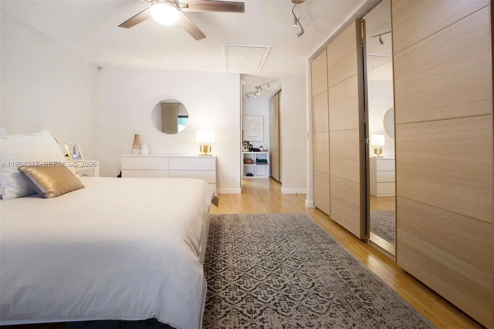 524 Village Lake Dr 524, Weston, Florida 33326, Weston, Florida 33326, 3 Bedrooms Bedrooms, ,2 BathroomsBathrooms,Residential Lease,For Rent,524 Village Lake Dr 524, Weston, Florida 33326,A11994317