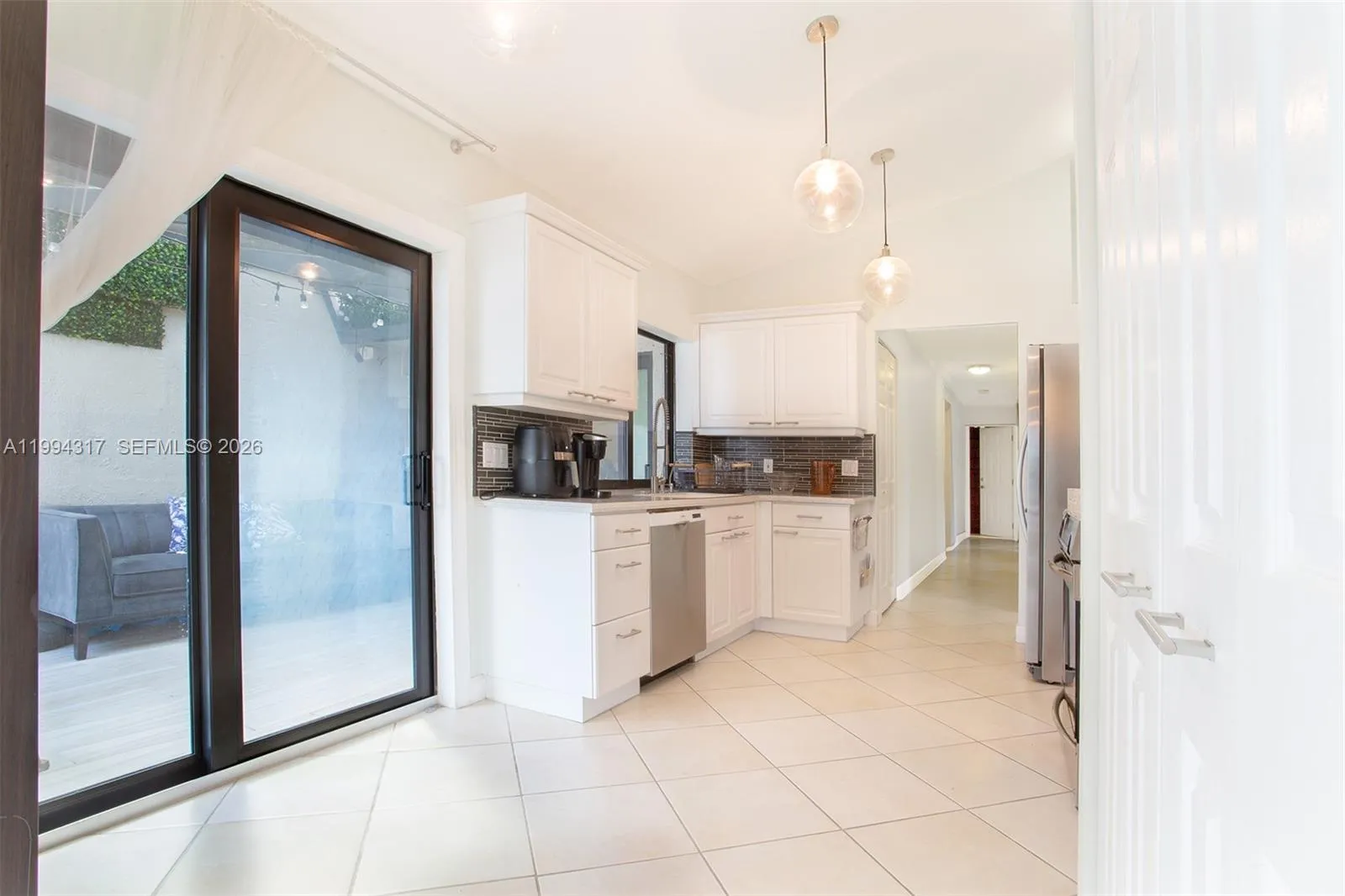 524 Village Lake Dr 524, Weston, Florida 33326, Weston, Florida 33326, 3 Bedrooms Bedrooms, ,2 BathroomsBathrooms,Residential Lease,For Rent,524 Village Lake Dr 524, Weston, Florida 33326,A11994317