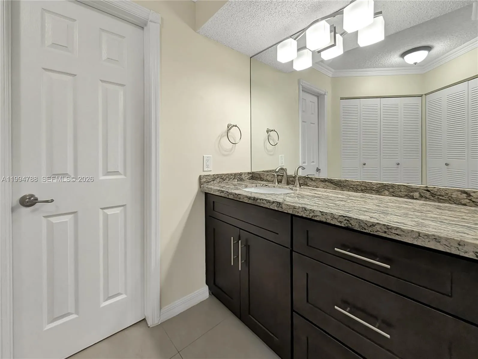 10501 W Broward Blvd 408, Plantation, Florida 3332, Plantation, Florida 33324, 2 Bedrooms Bedrooms, ,2 BathroomsBathrooms,Residential,For Sale,10501 W Broward Blvd 408, Plantation, Florida 3332,A11994788