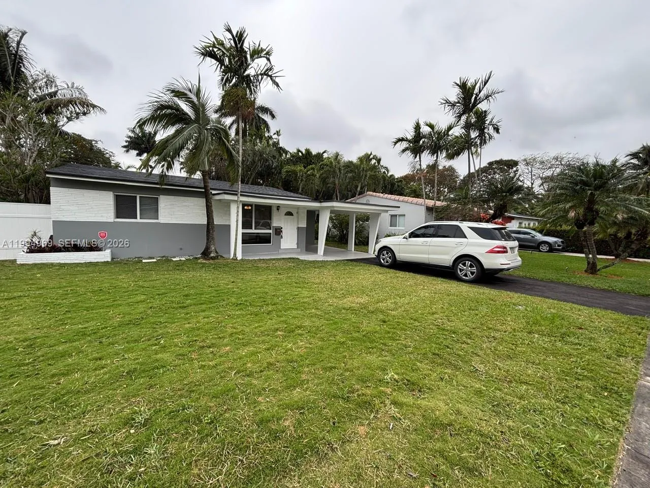 1426 Arthur St 1426, Hollywood, Florida 33020, Hollywood, Florida 33020, 2 Bedrooms Bedrooms, ,2 BathroomsBathrooms,Residential Lease,For Rent,1426 Arthur St 1426, Hollywood, Florida 33020,A11994969