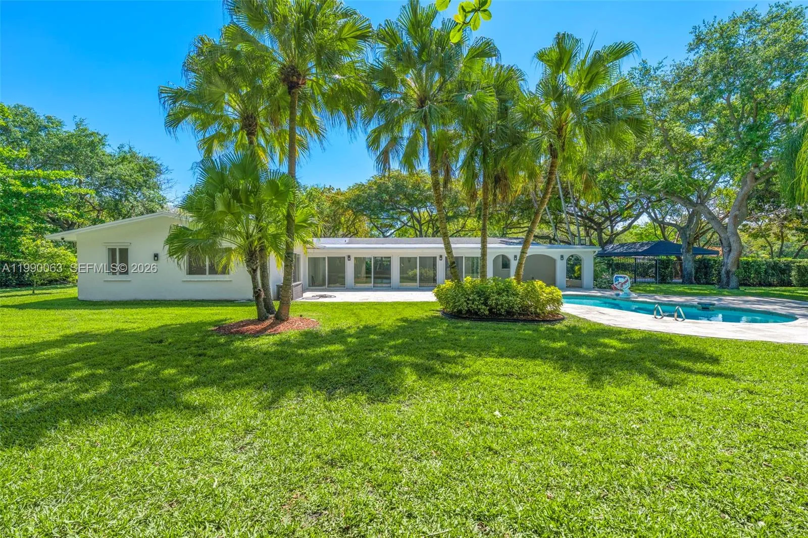6601 Sw 124th St, Pinecrest, Florida 33156, Pinecrest, Florida 33156, 4 Bedrooms Bedrooms, ,3 BathroomsBathrooms,Residential,For Sale,6601 Sw 124th St, Pinecrest, Florida 33156,A11990063