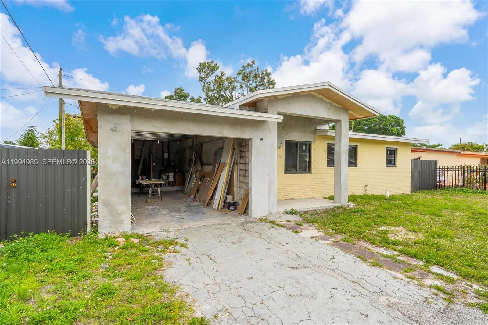 1830 Nw 26th Ter, Fort Lauderdale, Florida 33311, Fort Lauderdale, Florida 33311, 5 Bedrooms Bedrooms, ,3 BathroomsBathrooms,Residential,For Sale,1830 Nw 26th Ter, Fort Lauderdale, Florida 33311,A11994985