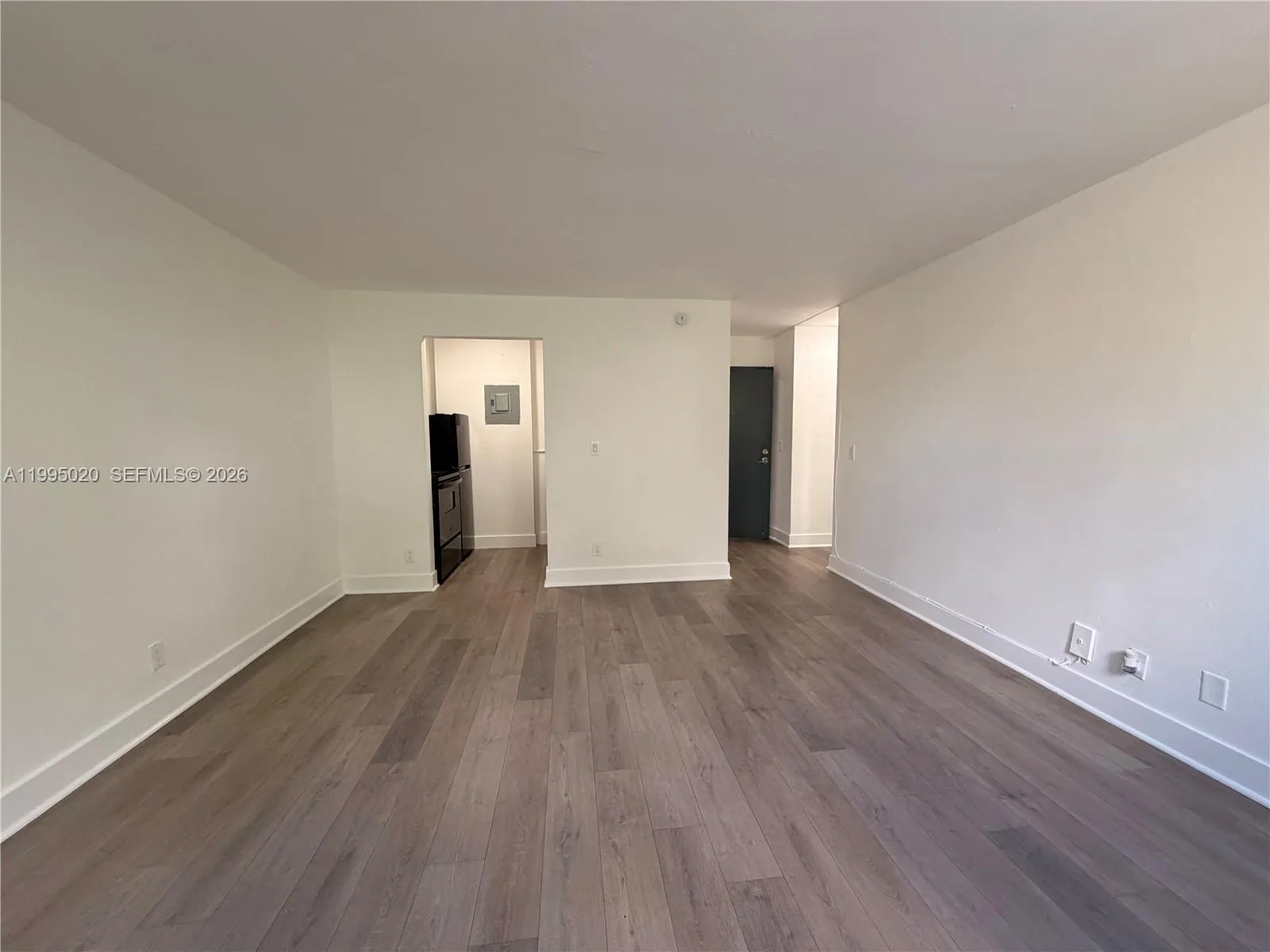 143 Sw 9th St 105, Miami, Florida 33130, Miami, Florida 33130, 1 Bedroom Bedrooms, ,1 BathroomBathrooms,Residential Lease,For Rent,143 Sw 9th St 105, Miami, Florida 33130,A11995020