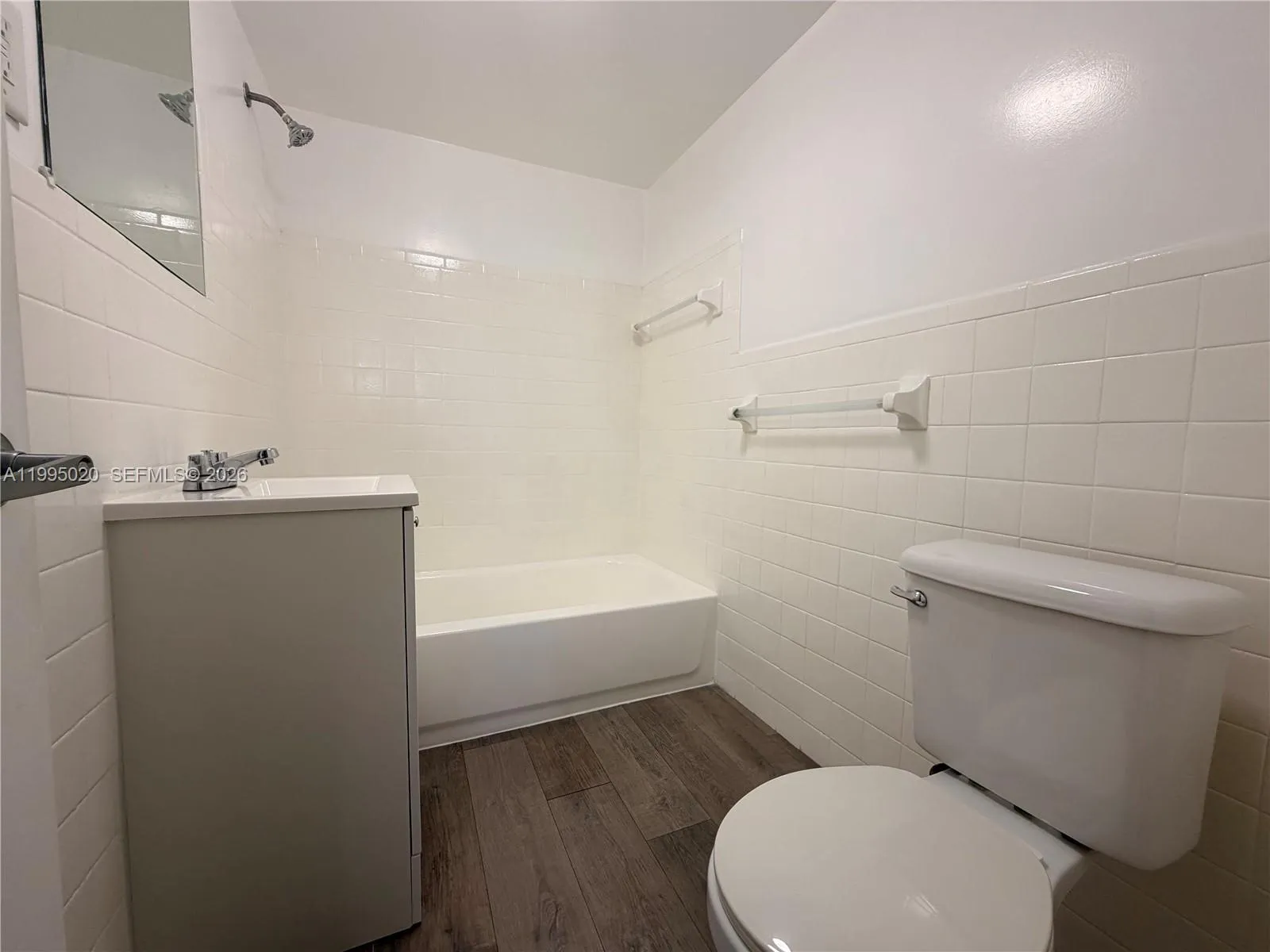 143 Sw 9th St 105, Miami, Florida 33130, Miami, Florida 33130, 1 Bedroom Bedrooms, ,1 BathroomBathrooms,Residential Lease,For Rent,143 Sw 9th St 105, Miami, Florida 33130,A11995020