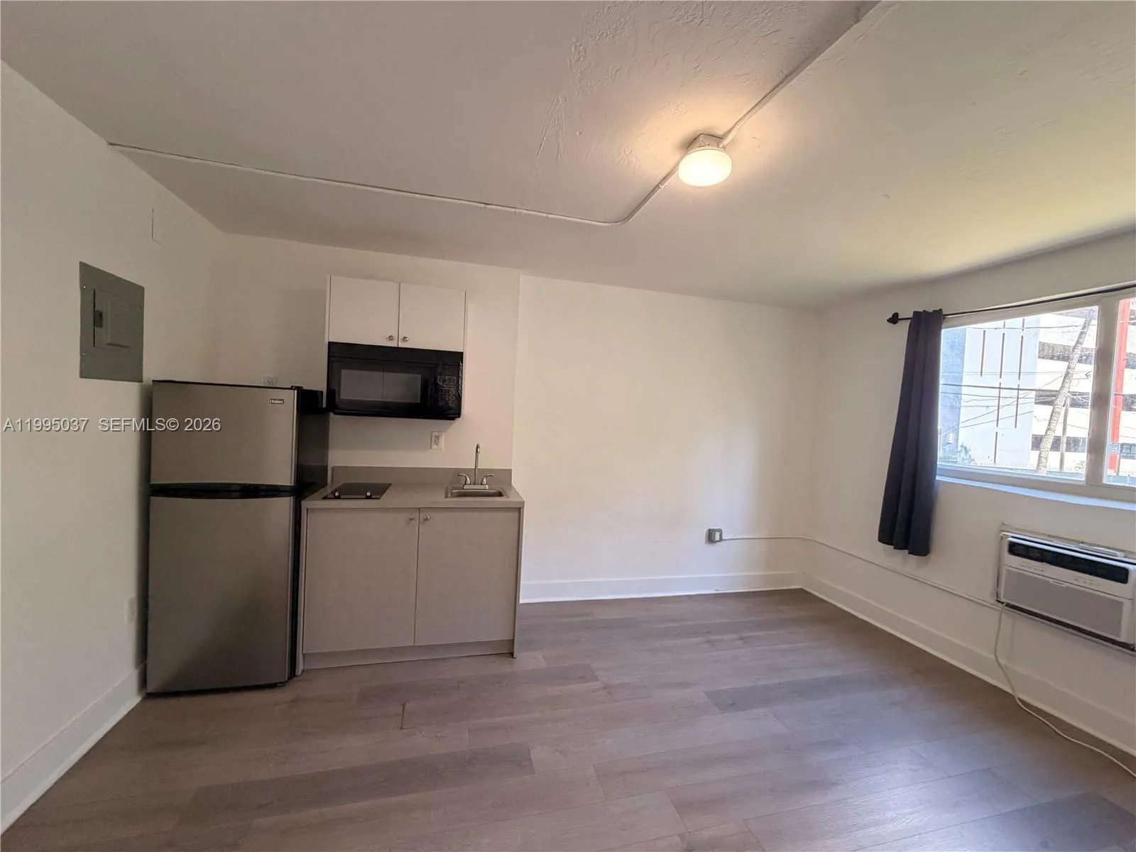 143 Sw 9th St 109, Miami, Florida 33130, Miami, Florida 33130, ,1 BathroomBathrooms,Residential Lease,For Rent,143 Sw 9th St 109, Miami, Florida 33130,A11995037