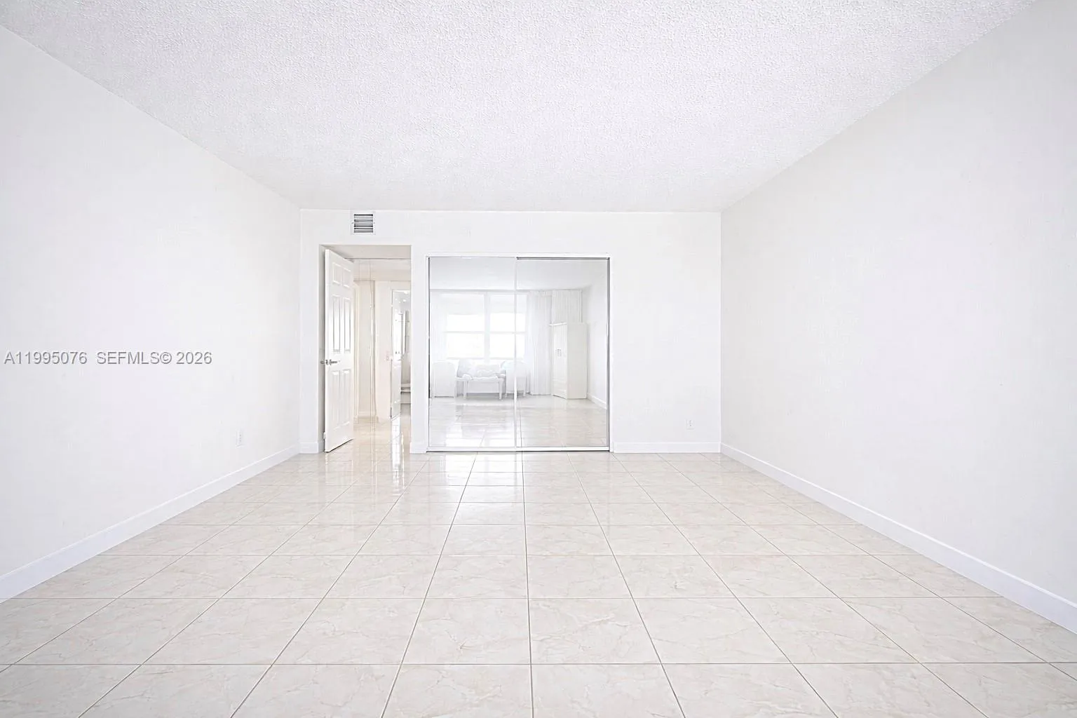 3800 S Ocean Dr 816, Hollywood, Florida 33019, Hollywood, Florida 33019, 2 Bedrooms Bedrooms, ,2 BathroomsBathrooms,Residential Lease,For Rent,3800 S Ocean Dr 816, Hollywood, Florida 33019,A11995076