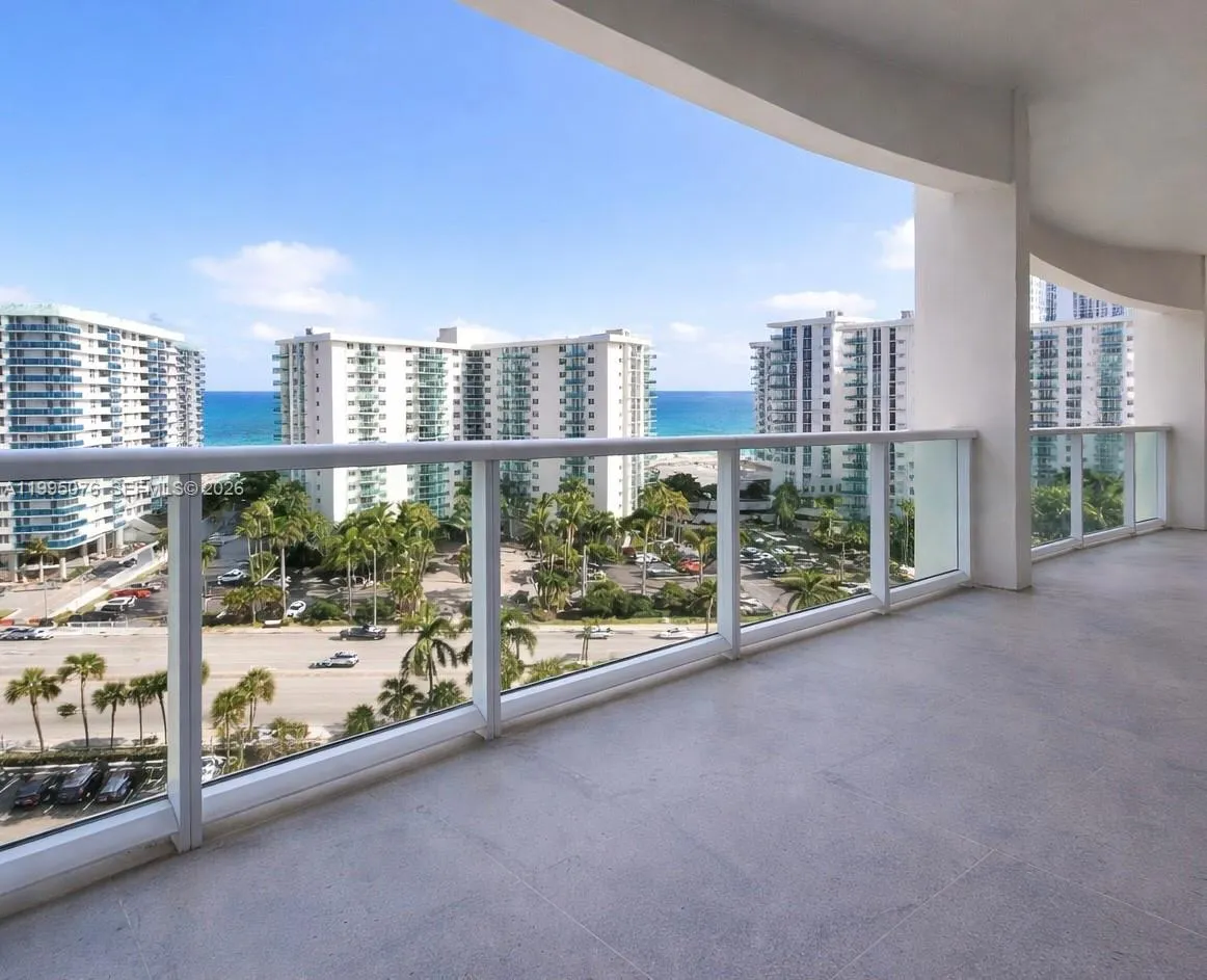 3800 S Ocean Dr 816, Hollywood, Florida 33019, Hollywood, Florida 33019, 2 Bedrooms Bedrooms, ,2 BathroomsBathrooms,Residential Lease,For Rent,3800 S Ocean Dr 816, Hollywood, Florida 33019,A11995076