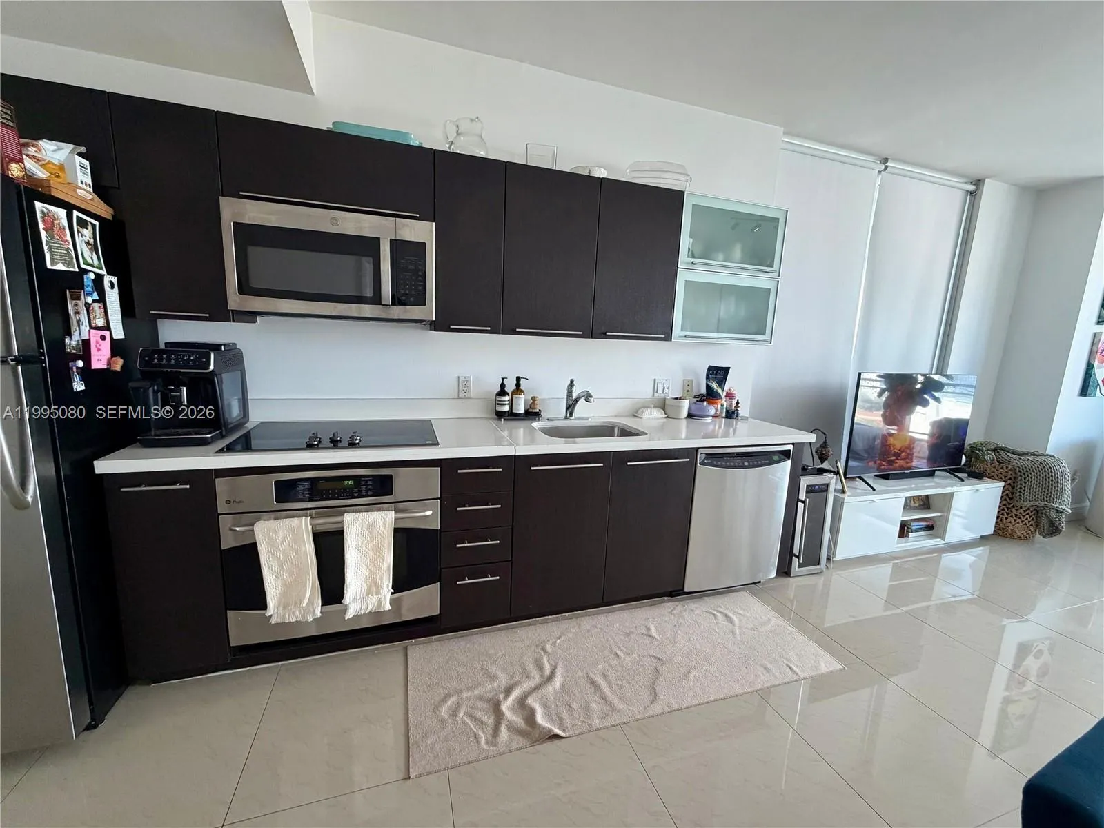 90 Sw 3rd St 2112, Miami, Florida 33130, Miami, Florida 33130, 1 Bedroom Bedrooms, ,1 BathroomBathrooms,Residential Lease,For Rent,90 Sw 3rd St 2112, Miami, Florida 33130,A11995080