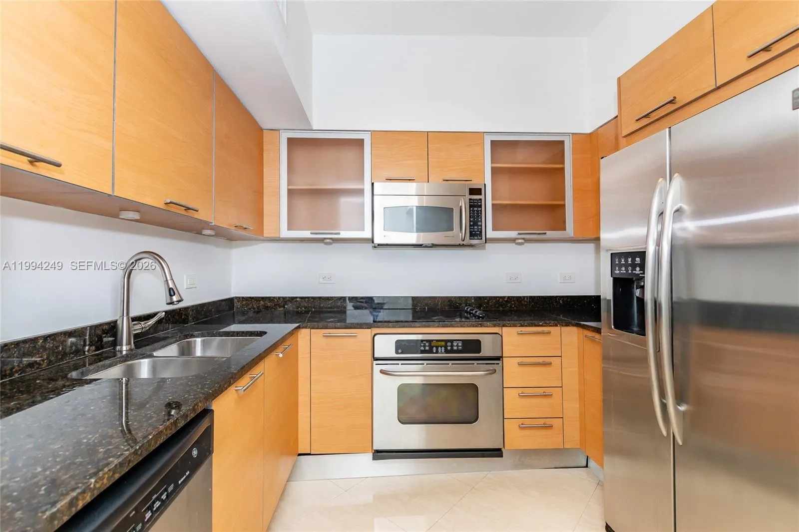 31 Se 5th St 3914, Miami, Florida 33131, Miami, Florida 33131, 2 Bedrooms Bedrooms, ,2 BathroomsBathrooms,Residential Lease,For Rent,31 Se 5th St 3914, Miami, Florida 33131,A11994249