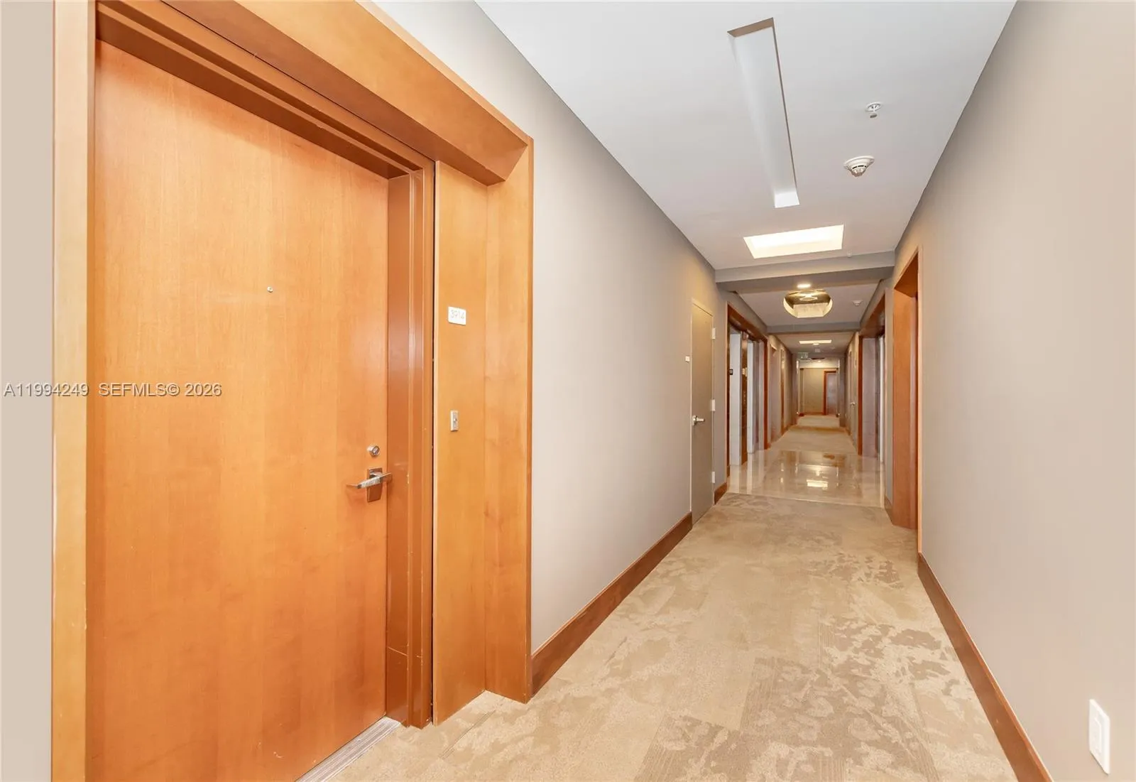 31 Se 5th St 3914, Miami, Florida 33131, Miami, Florida 33131, 2 Bedrooms Bedrooms, ,2 BathroomsBathrooms,Residential Lease,For Rent,31 Se 5th St 3914, Miami, Florida 33131,A11994249