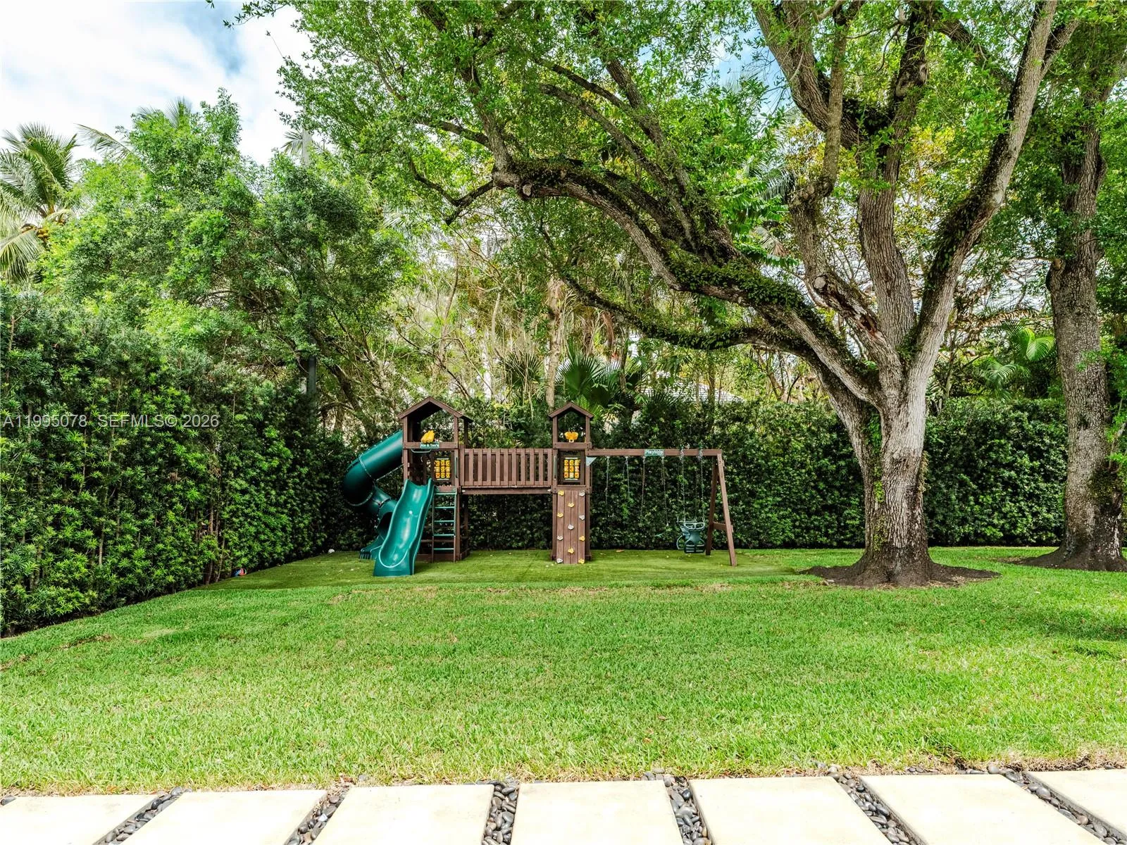 8525 Sw 54th Ct, Miami, Florida 33143, Miami, Florida 33143, 4 Bedrooms Bedrooms, ,4 BathroomsBathrooms,Residential,For Sale,8525 Sw 54th Ct, Miami, Florida 33143,A11995078