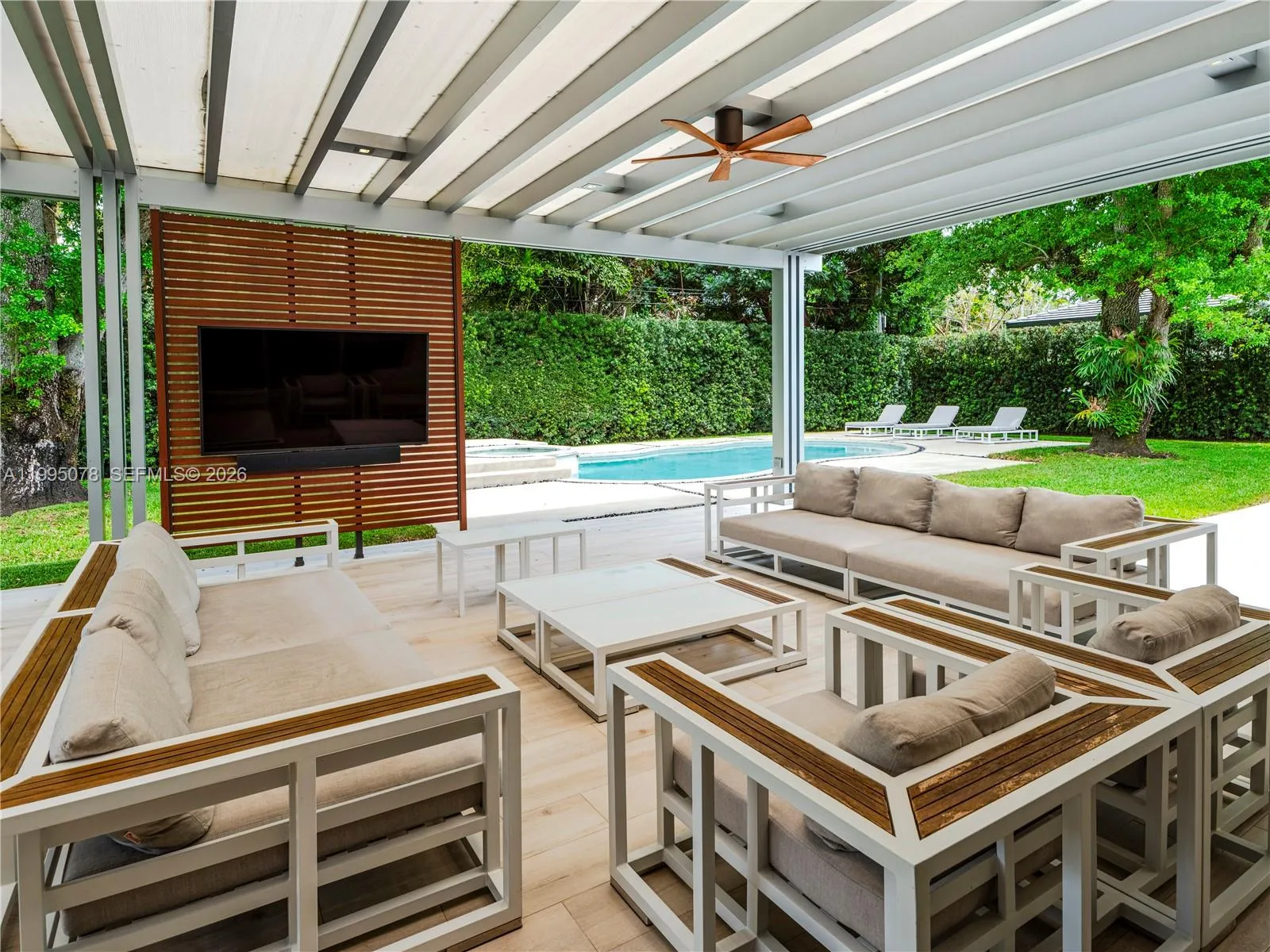 8525 Sw 54th Ct, Miami, Florida 33143, Miami, Florida 33143, 4 Bedrooms Bedrooms, ,4 BathroomsBathrooms,Residential,For Sale,8525 Sw 54th Ct, Miami, Florida 33143,A11995078