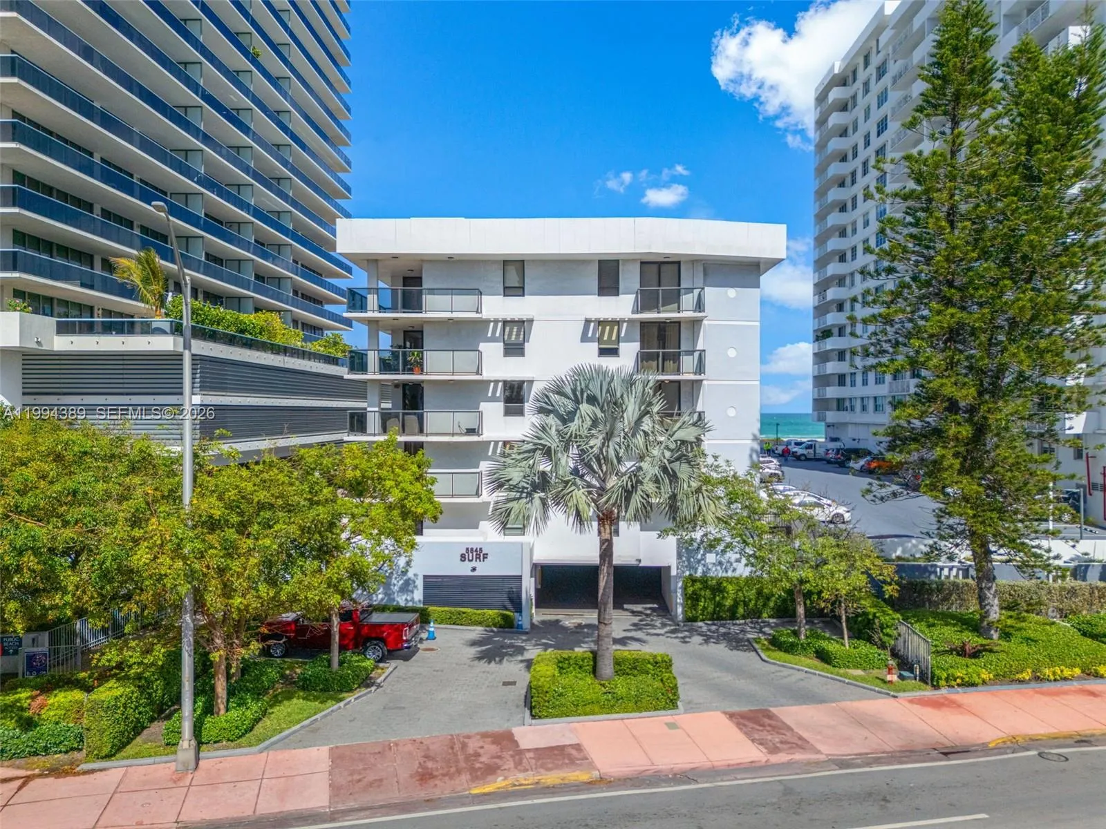 5845 Collins Ave 101, Miami Beach, Florida 33140, Miami Beach, Florida 33140, 2 Bedrooms Bedrooms, ,2 BathroomsBathrooms,Residential Lease,For Rent,5845 Collins Ave 101, Miami Beach, Florida 33140,A11994389