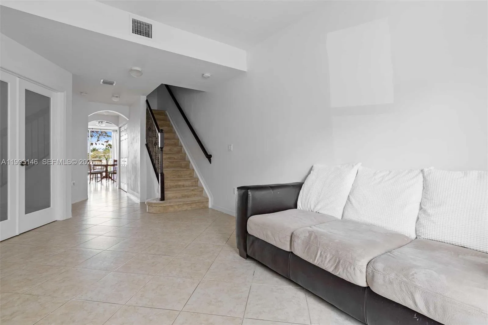 Pembroke Pines, Florida 33027, 3 Bedrooms Bedrooms, ,3 BathroomsBathrooms,Residential Lease,For Rent,A11995146