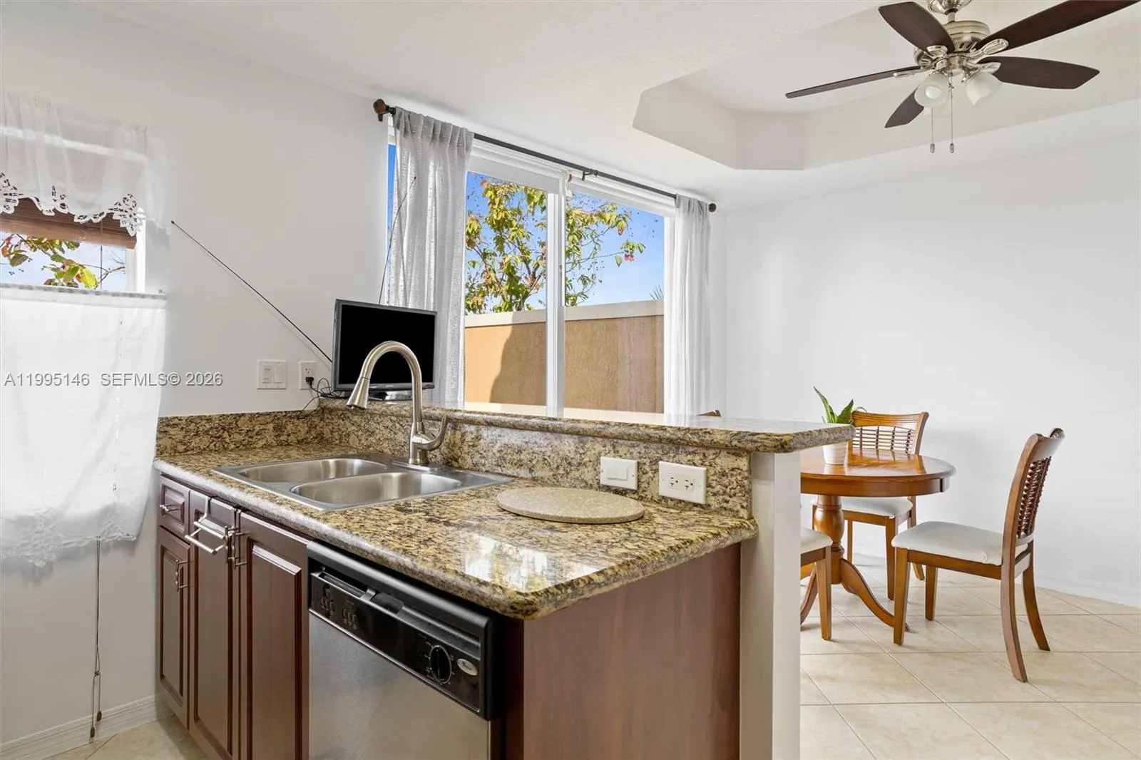 Pembroke Pines, Florida 33027, 3 Bedrooms Bedrooms, ,3 BathroomsBathrooms,Residential Lease,For Rent,A11995146