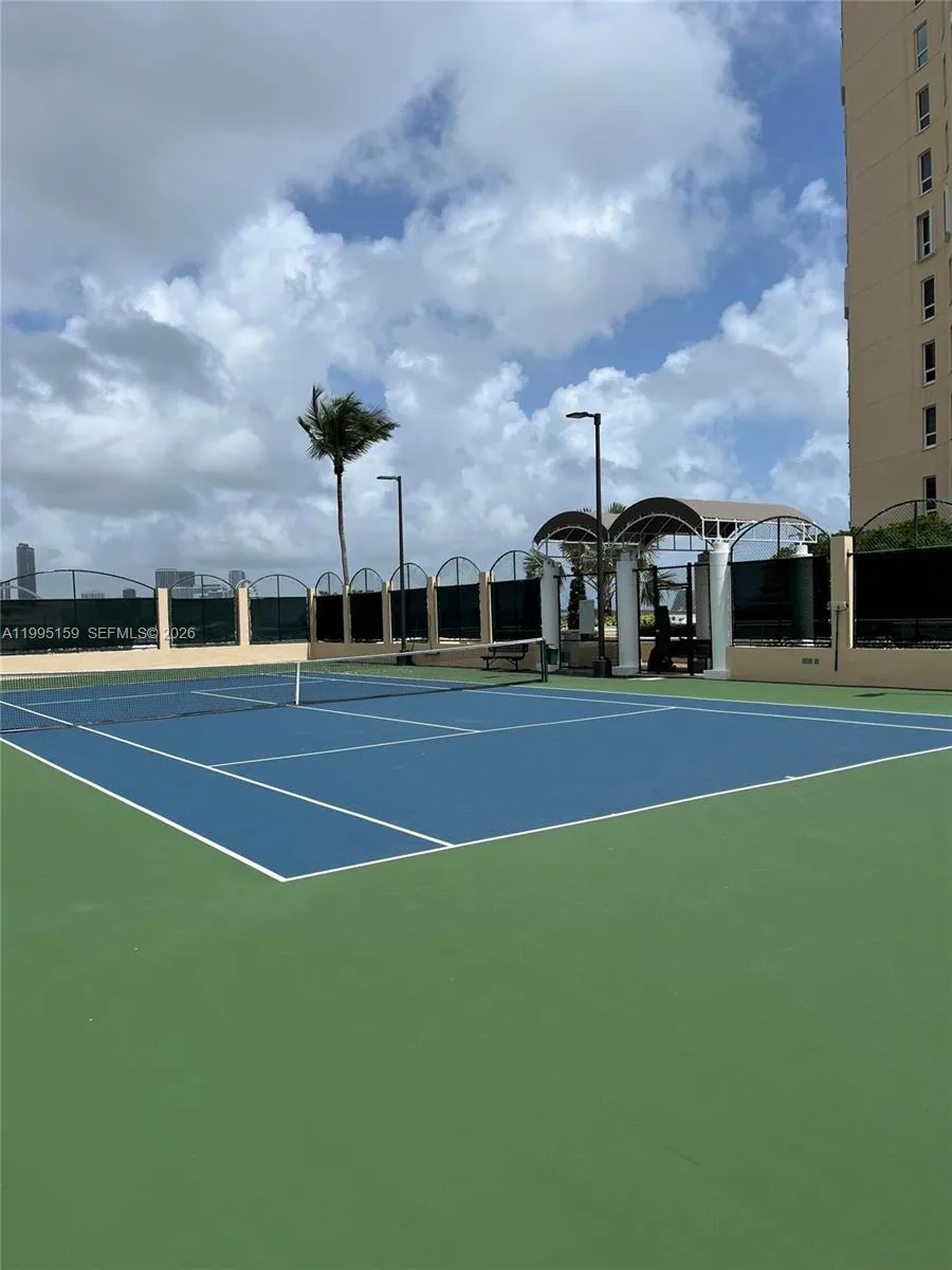 808 Brickell Key Dr 2002, Miami, Florida 33131, Miami, Florida 33131, 2 Bedrooms Bedrooms, 1 Room Rooms,2 BathroomsBathrooms,Residential,For Sale,808 Brickell Key Dr 2002, Miami, Florida 33131,A11995159