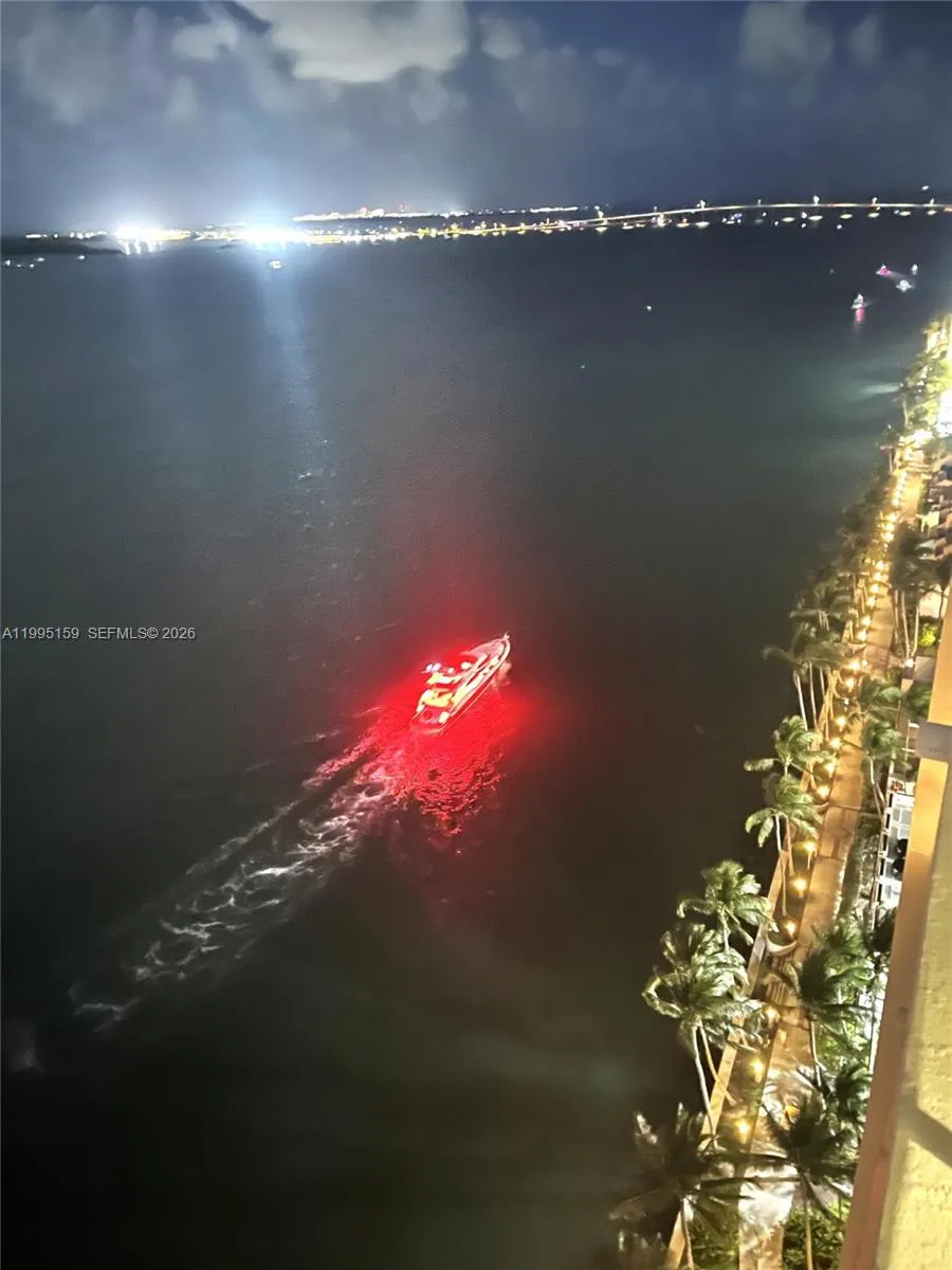 808 Brickell Key Dr 2002, Miami, Florida 33131, Miami, Florida 33131, 2 Bedrooms Bedrooms, 1 Room Rooms,2 BathroomsBathrooms,Residential,For Sale,808 Brickell Key Dr 2002, Miami, Florida 33131,A11995159