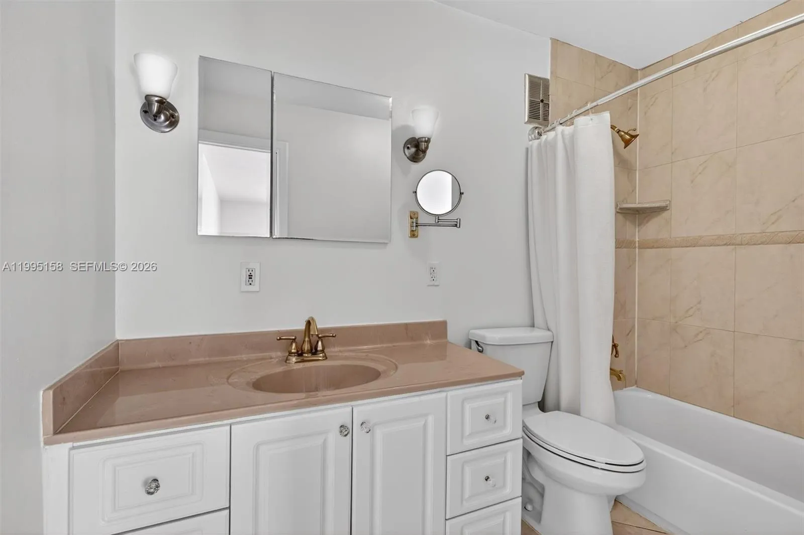 6161 Sw 90th Ct G-2, Miami, Florida 33173, Miami, Florida 33173, 2 Bedrooms Bedrooms, ,2 BathroomsBathrooms,Residential,For Sale,6161 Sw 90th Ct G-2, Miami, Florida 33173,A11995158