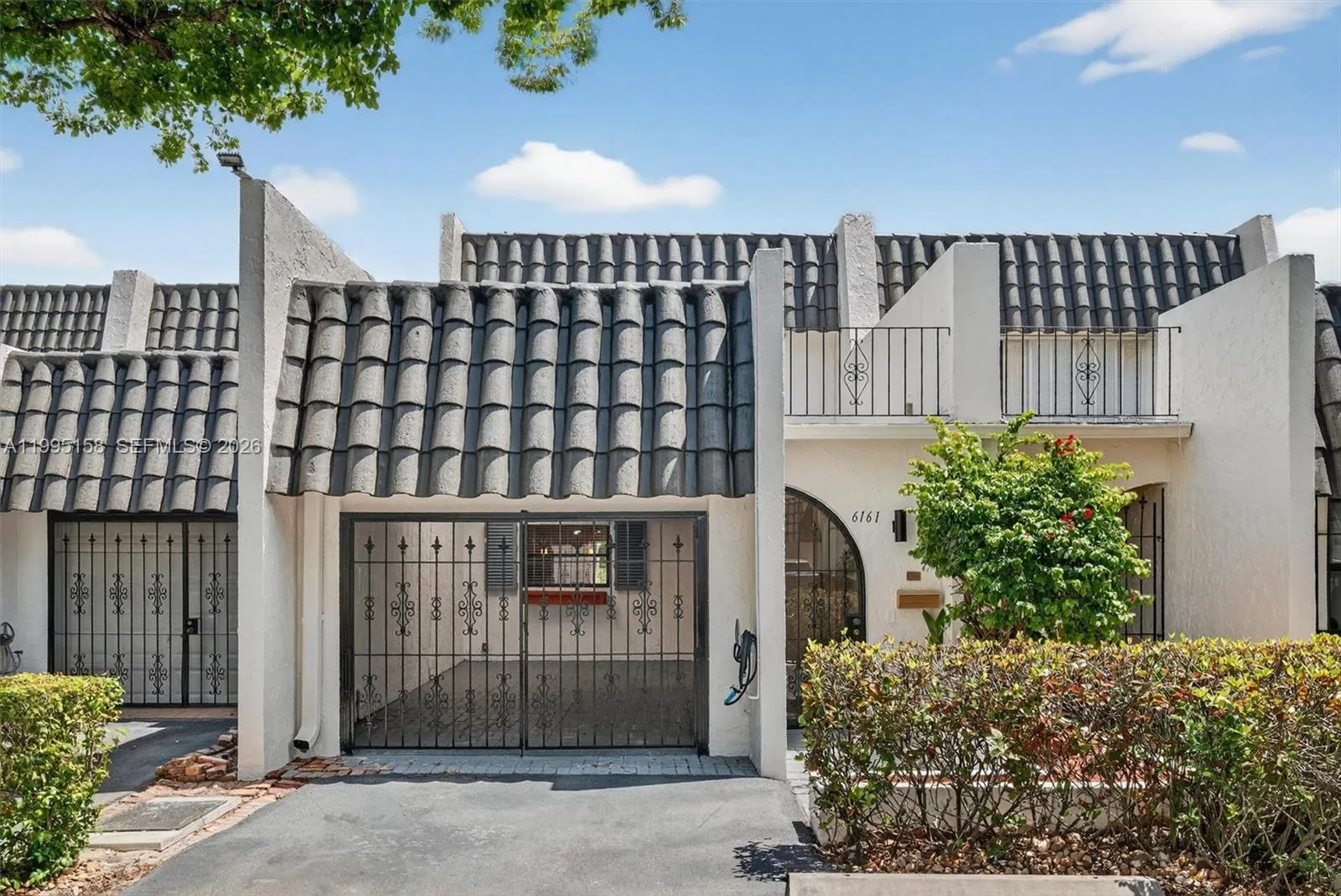 6161 Sw 90th Ct G-2, Miami, Florida 33173, Miami, Florida 33173, 2 Bedrooms Bedrooms, ,2 BathroomsBathrooms,Residential,For Sale,6161 Sw 90th Ct G-2, Miami, Florida 33173,A11995158