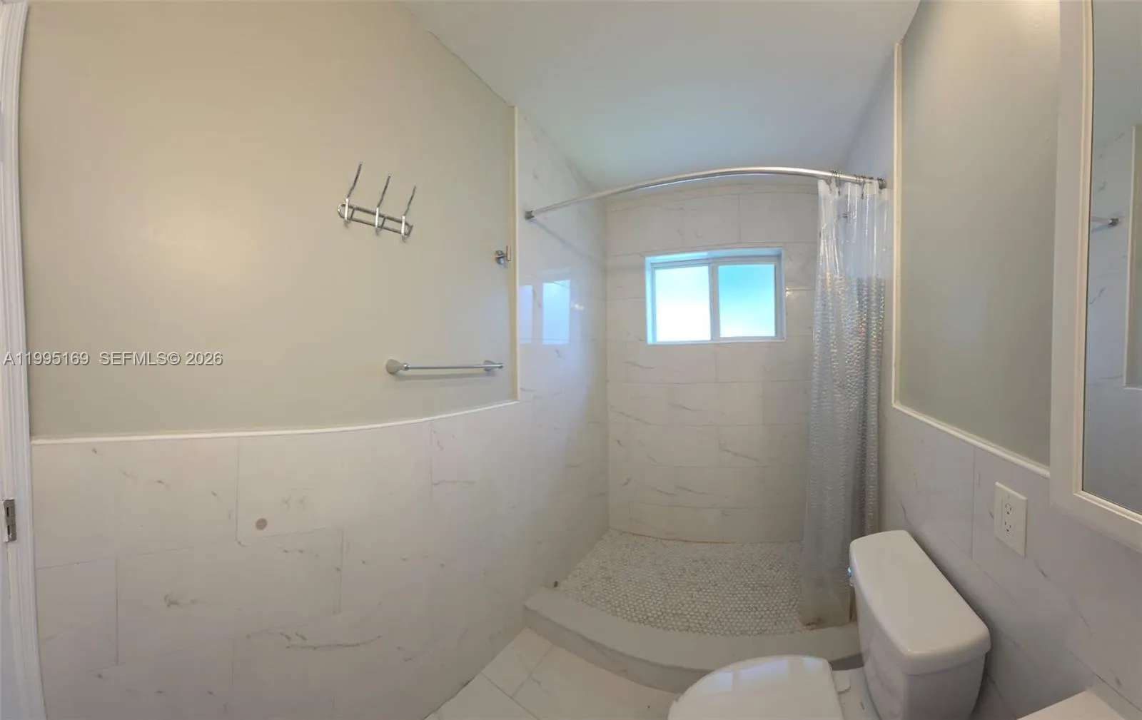 2504 Nw 9th Ln 2, Wilton Manors, Florida 33311, Wilton Manors, Florida 33311, 2 Bedrooms Bedrooms, ,1 BathroomBathrooms,Residential Lease,For Rent,2504 Nw 9th Ln 2, Wilton Manors, Florida 33311,A11995169