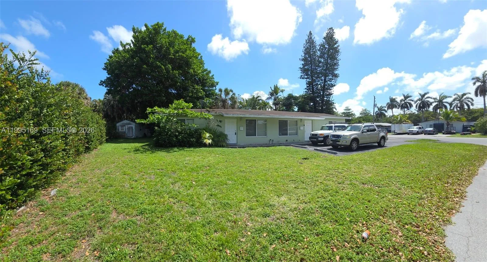 2504 Nw 9th Ln 2, Wilton Manors, Florida 33311, Wilton Manors, Florida 33311, 2 Bedrooms Bedrooms, ,1 BathroomBathrooms,Residential Lease,For Rent,2504 Nw 9th Ln 2, Wilton Manors, Florida 33311,A11995169