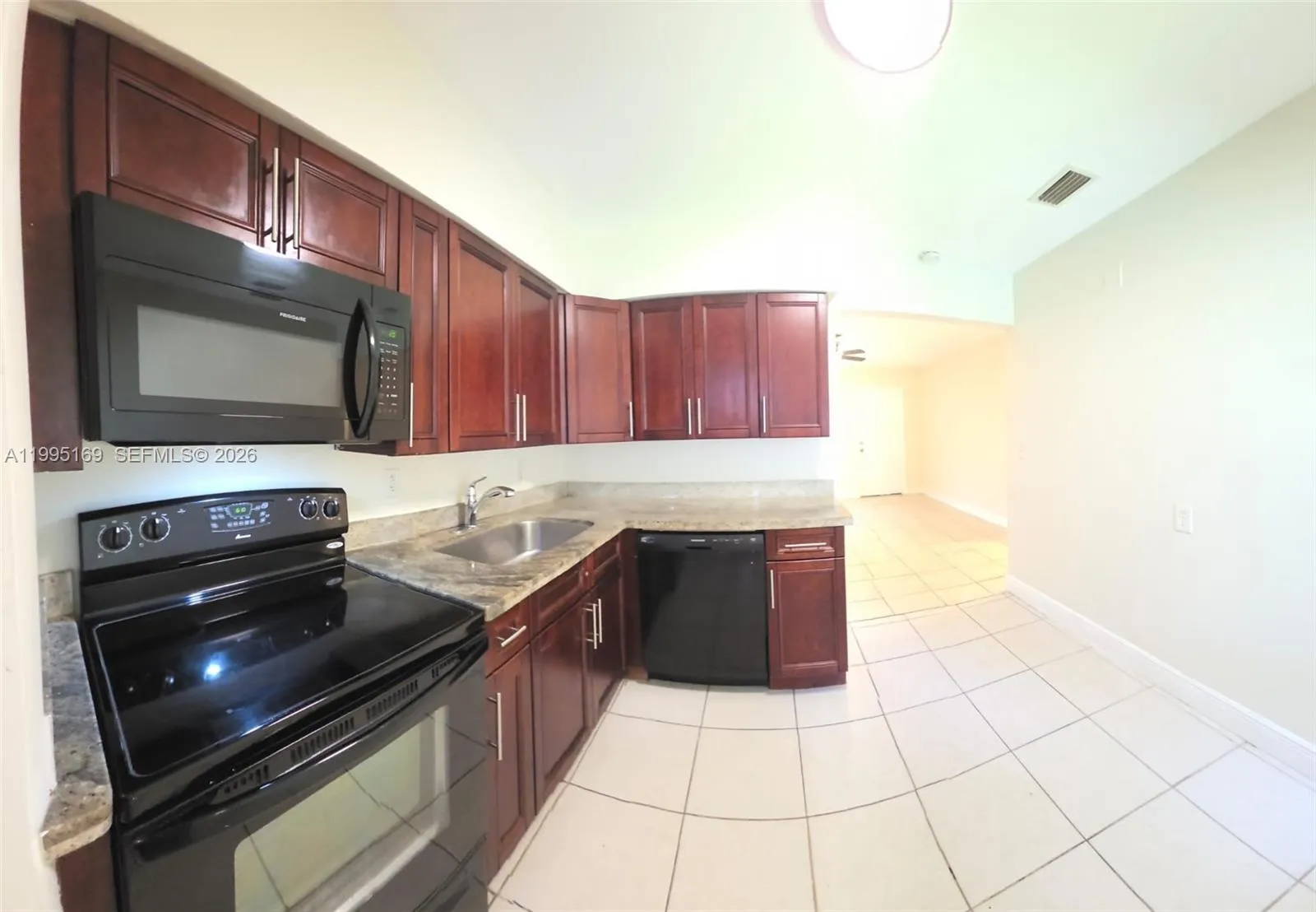 2504 Nw 9th Ln 2, Wilton Manors, Florida 33311, Wilton Manors, Florida 33311, 2 Bedrooms Bedrooms, ,1 BathroomBathrooms,Residential Lease,For Rent,2504 Nw 9th Ln 2, Wilton Manors, Florida 33311,A11995169