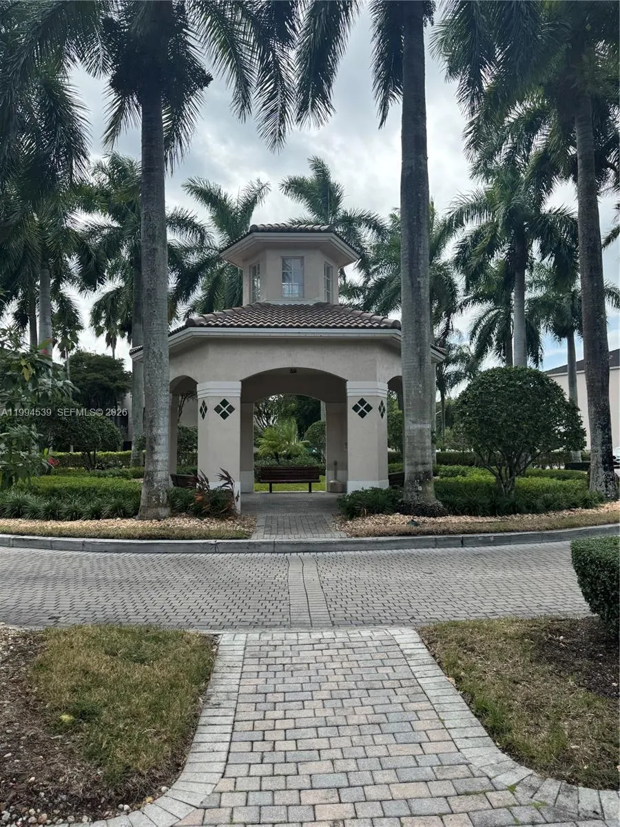 5755 Nw 115th Ct 107, Doral, Florida 33178, Doral, Florida 33178, 2 Bedrooms Bedrooms, ,2 BathroomsBathrooms,Residential Lease,For Rent,5755 Nw 115th Ct 107, Doral, Florida 33178,A11994539