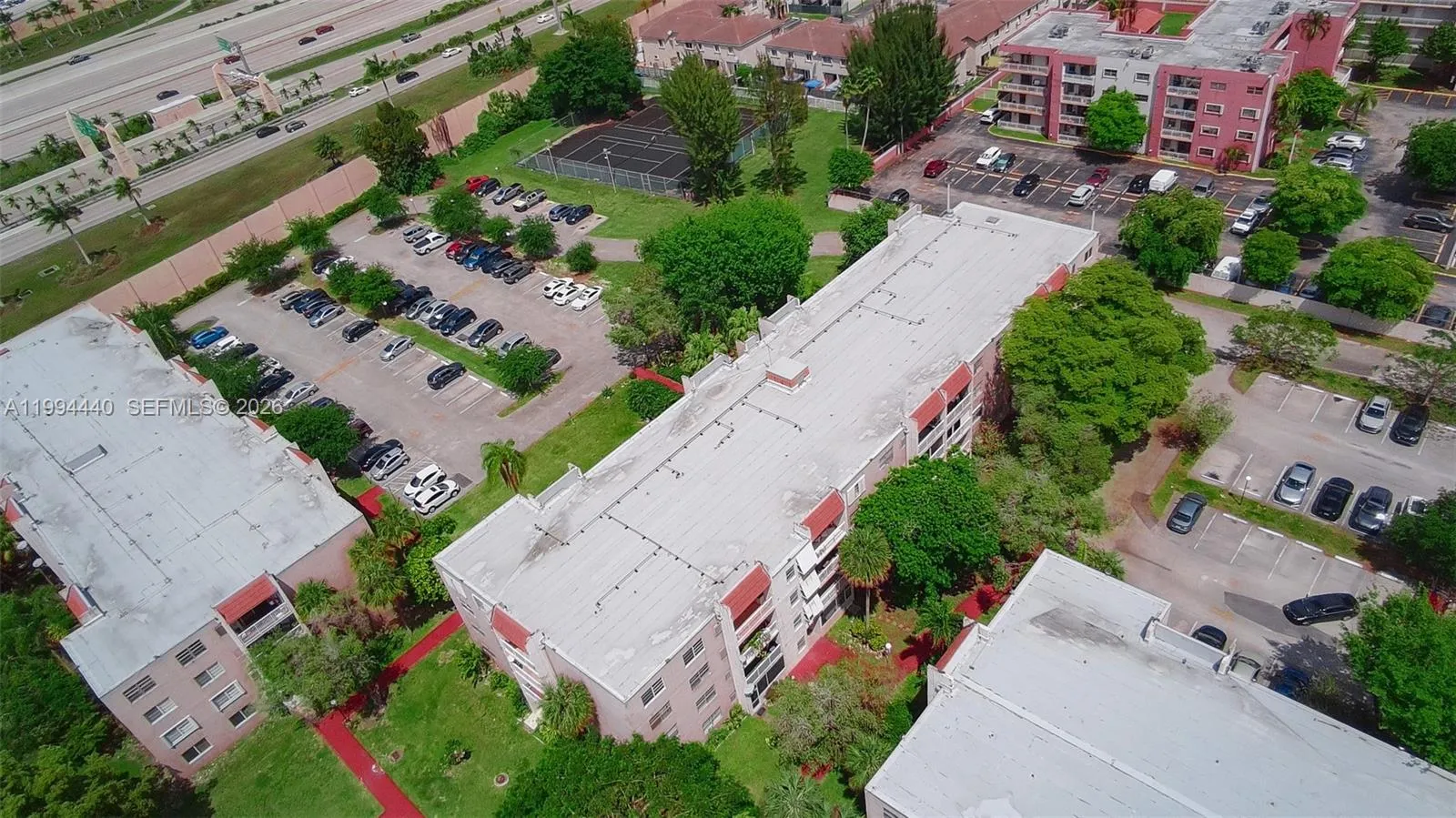 8411 Nw 8th St 301, Miami, Florida 33126, Miami, Florida 33126, 2 Bedrooms Bedrooms, ,2 BathroomsBathrooms,Residential Lease,For Rent,8411 Nw 8th St 301, Miami, Florida 33126,A11994440