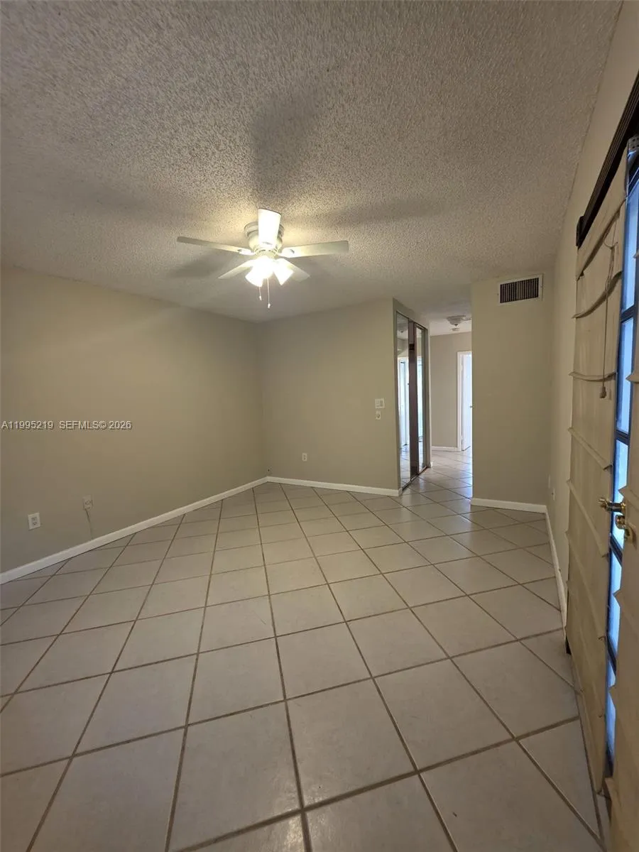 1752 Nw 74th Ave 18, Plantation, Florida 33313, Plantation, Florida 33313, 2 Bedrooms Bedrooms, ,2 BathroomsBathrooms,Residential Lease,For Rent,1752 Nw 74th Ave 18, Plantation, Florida 33313,A11995219