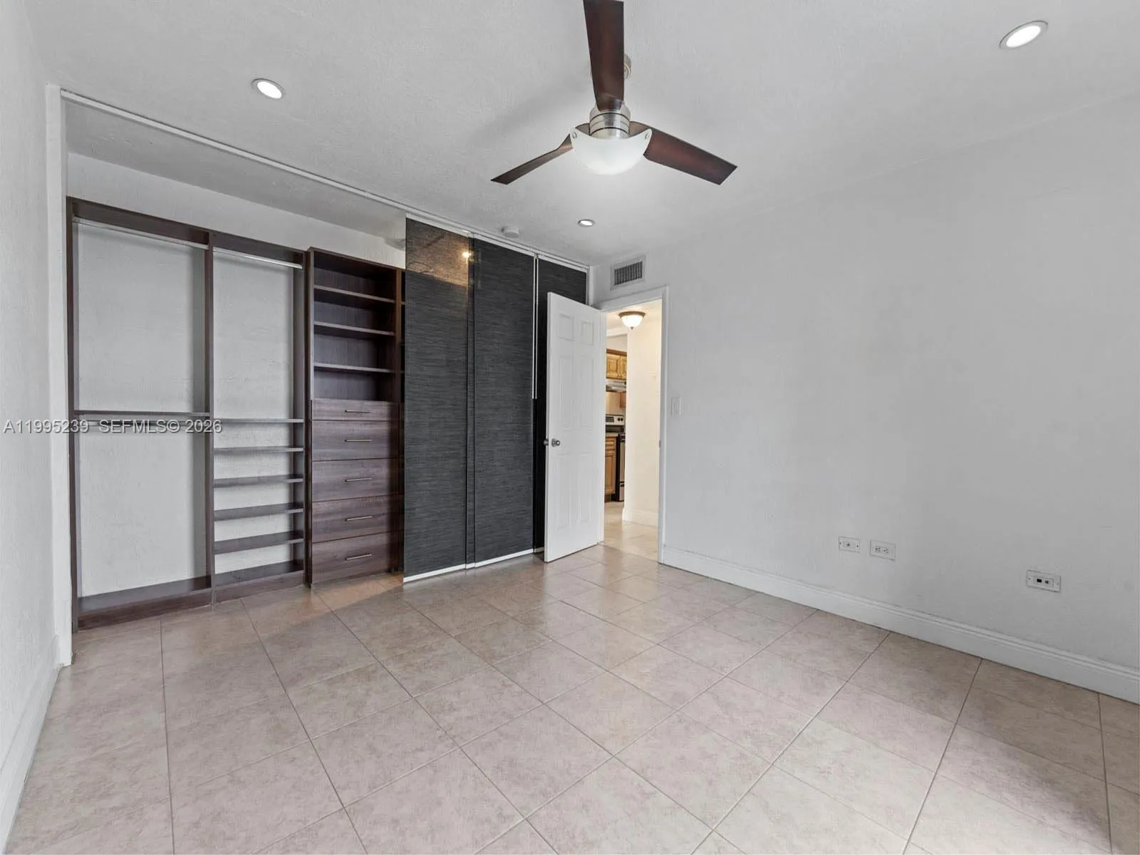 7220 Sw 94th Pl G3, Miami, Florida 33173, Miami, Florida 33173, 1 Bedroom Bedrooms, ,1 BathroomBathrooms,Residential Lease,For Rent,7220 Sw 94th Pl G3, Miami, Florida 33173,A11995239