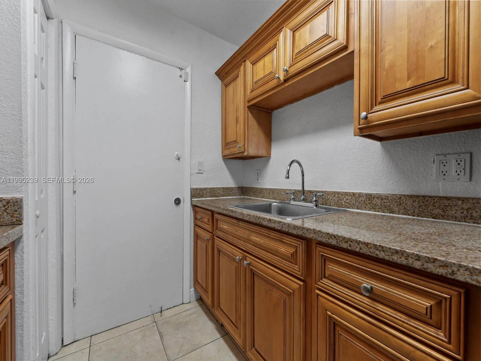 7220 Sw 94th Pl G3, Miami, Florida 33173, Miami, Florida 33173, 1 Bedroom Bedrooms, ,1 BathroomBathrooms,Residential Lease,For Rent,7220 Sw 94th Pl G3, Miami, Florida 33173,A11995239